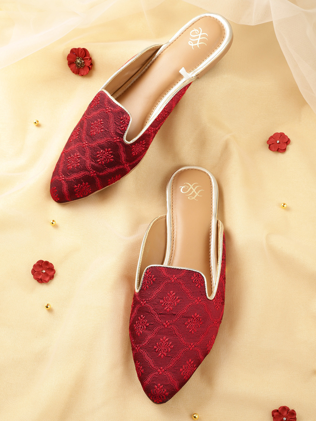 

House of Pataudi Women Red Woven Design Mules