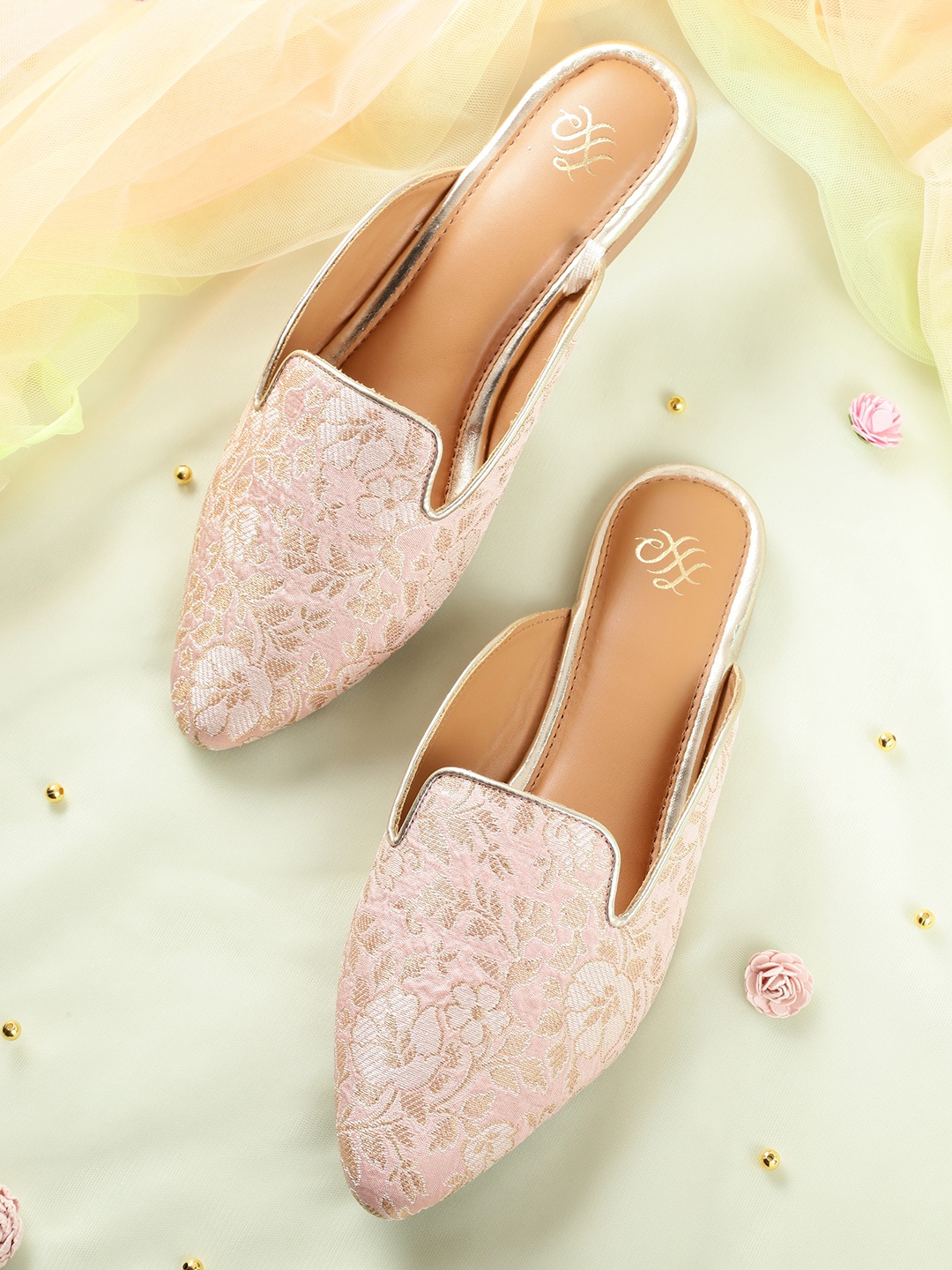 

House of Pataudi Women Pink & Golden Ethnic Design Mules