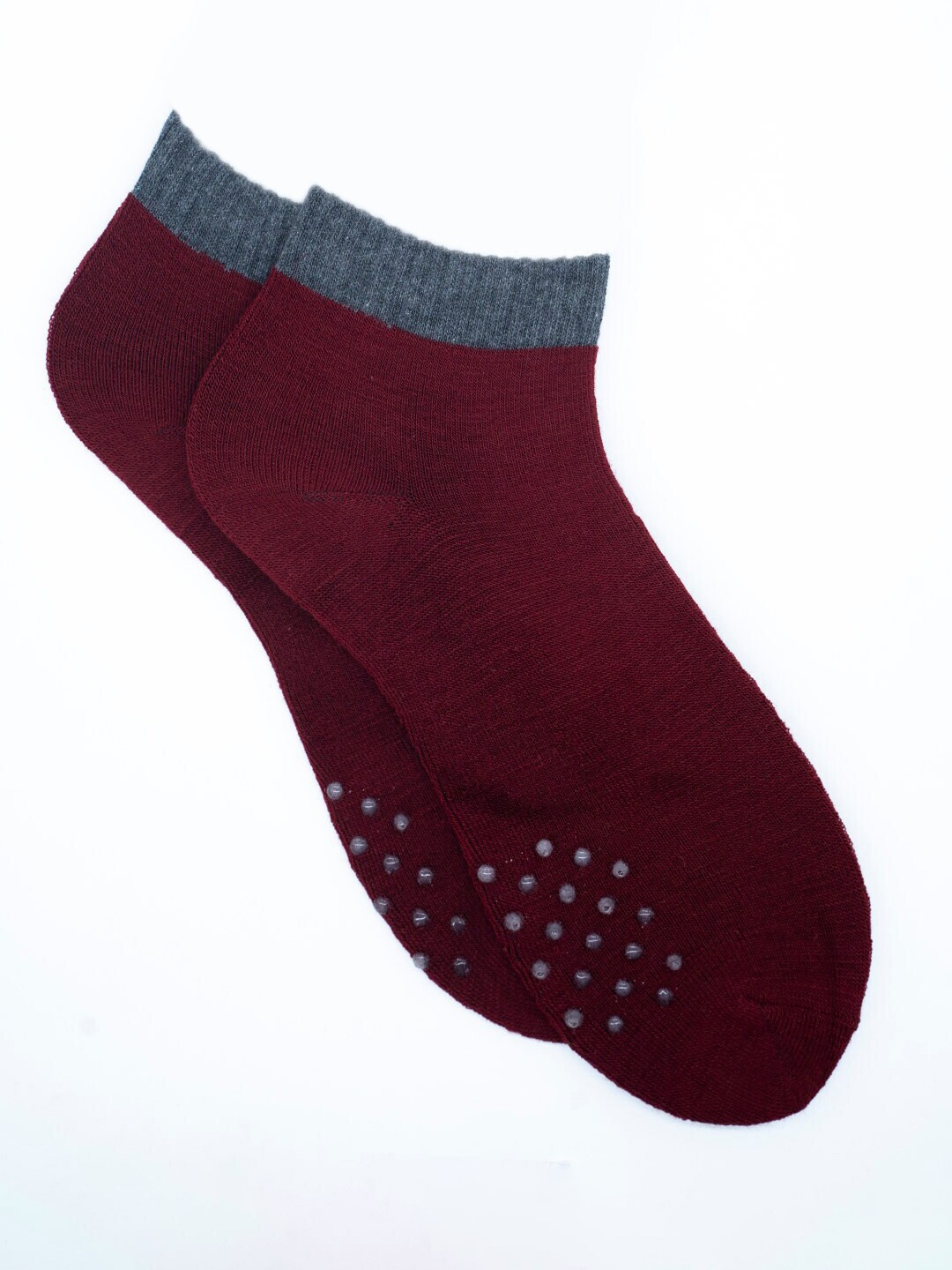 

Soxytoes Maroon Solid Ankle-Length Socks