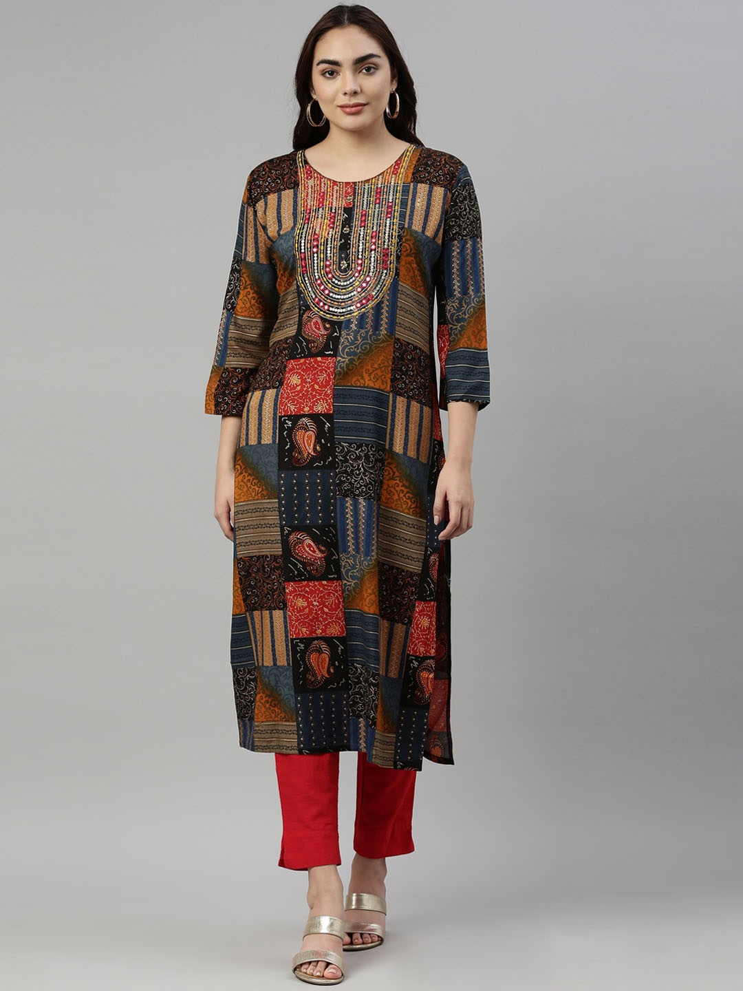 

Neerus Women Black & Multicoloured Geometric Printed Straight Kurta