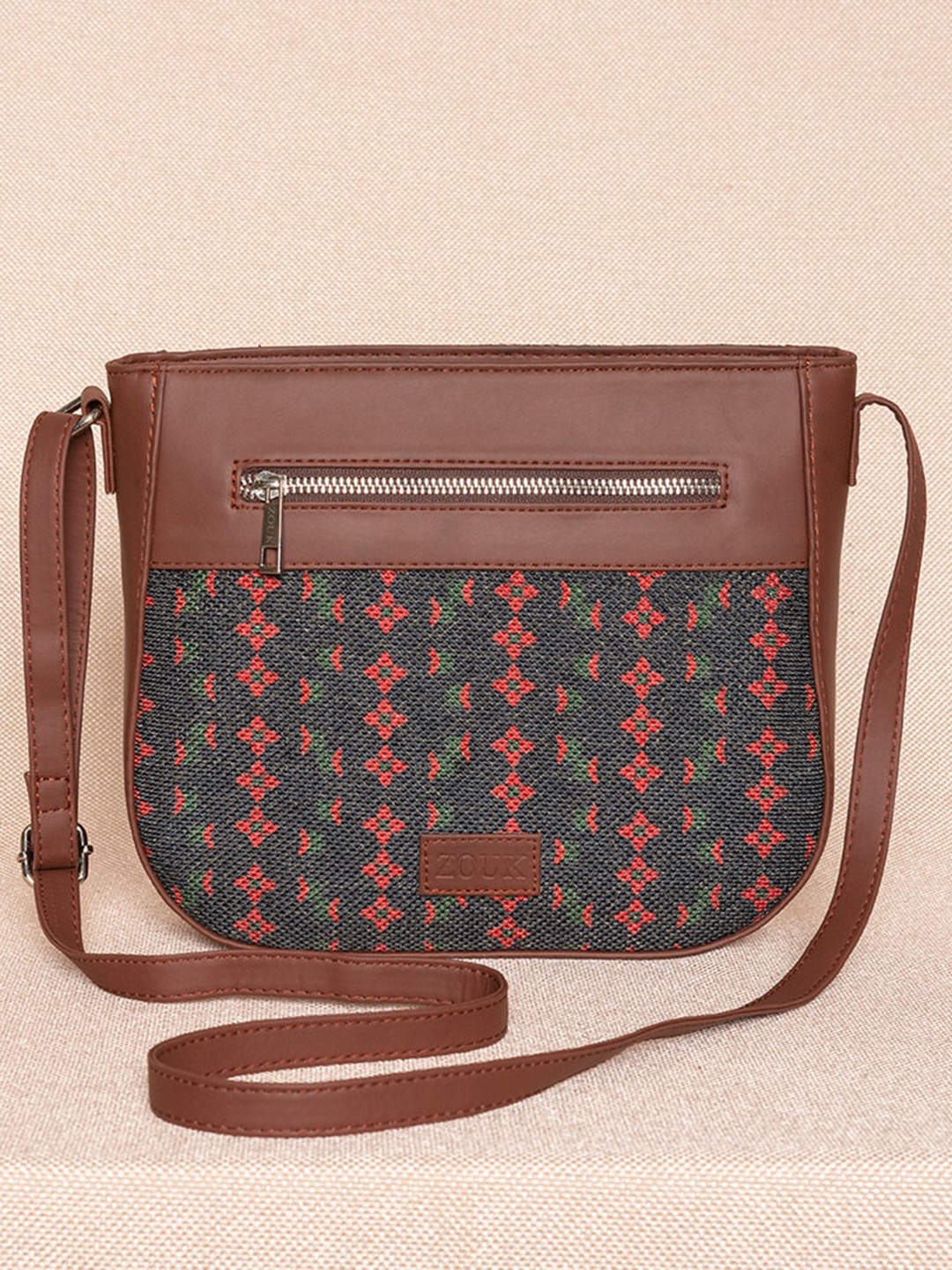 

ZOUK Black Floral Printed Structured Sling Bag