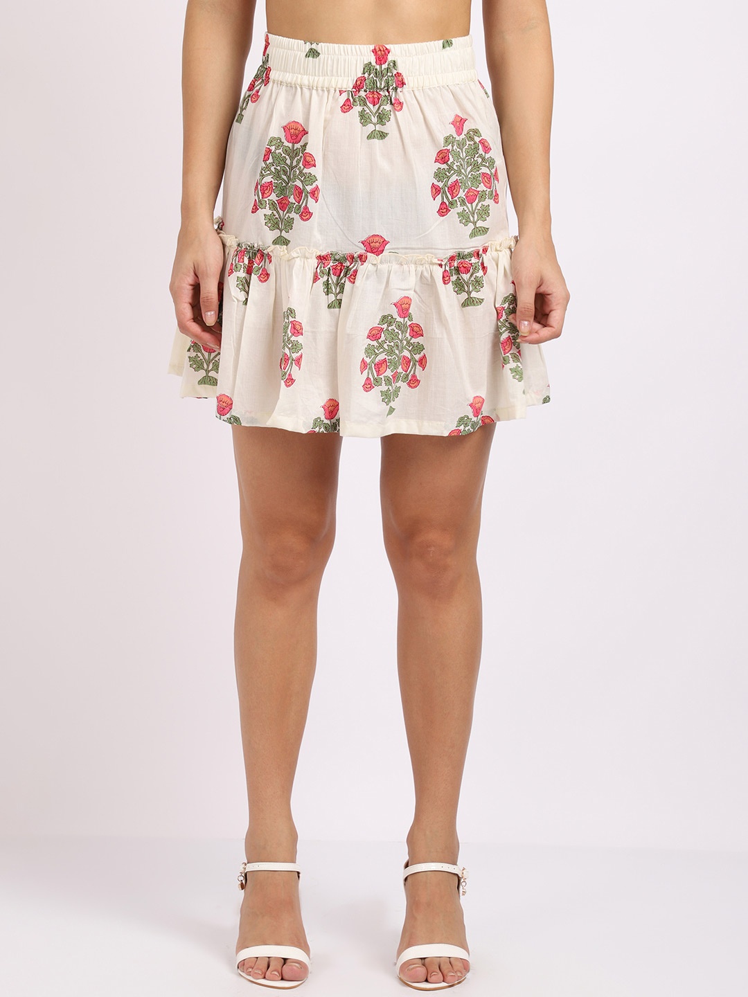 

TAG 7 Women White Block Printed Above Knee Cotton Tiered Skirts