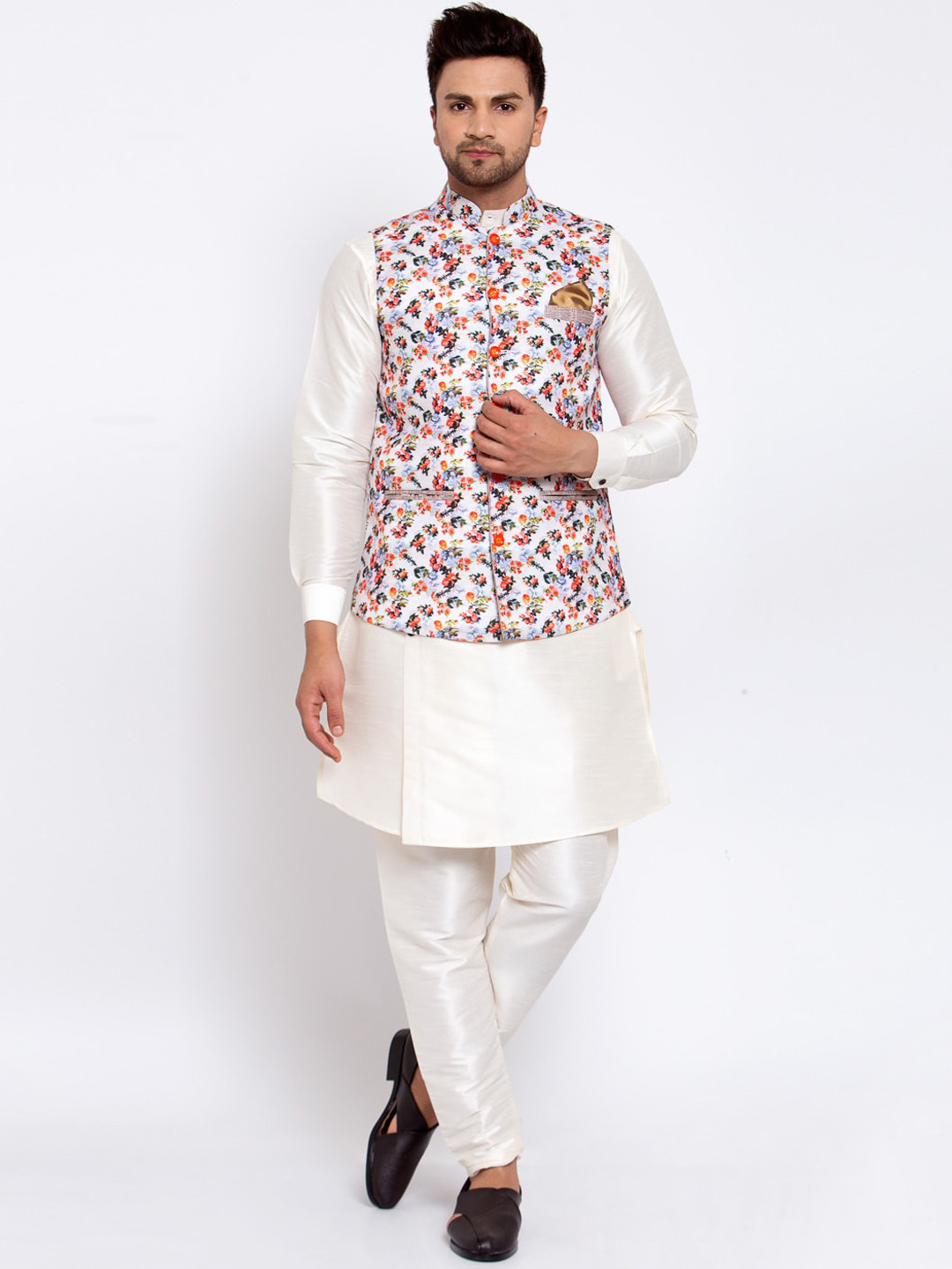 

KLOTTHE Men Multicoloured Kurta with Churidar, Multi