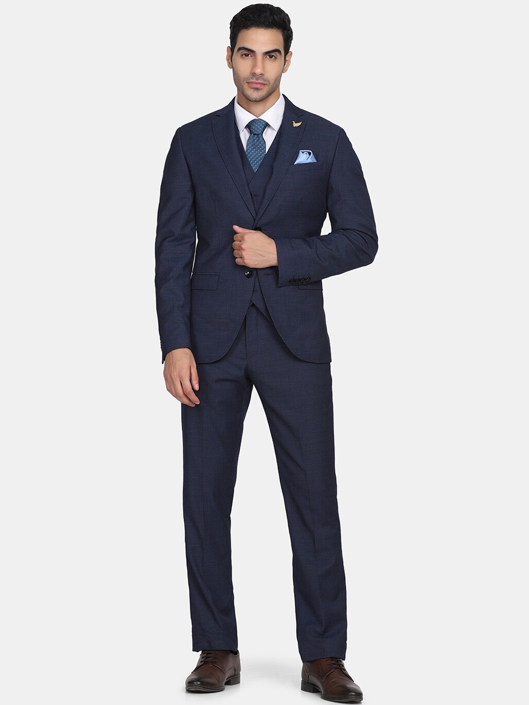 

Blackberrys Men 3 Piece Navy Blue Solid Sim Fit Suits