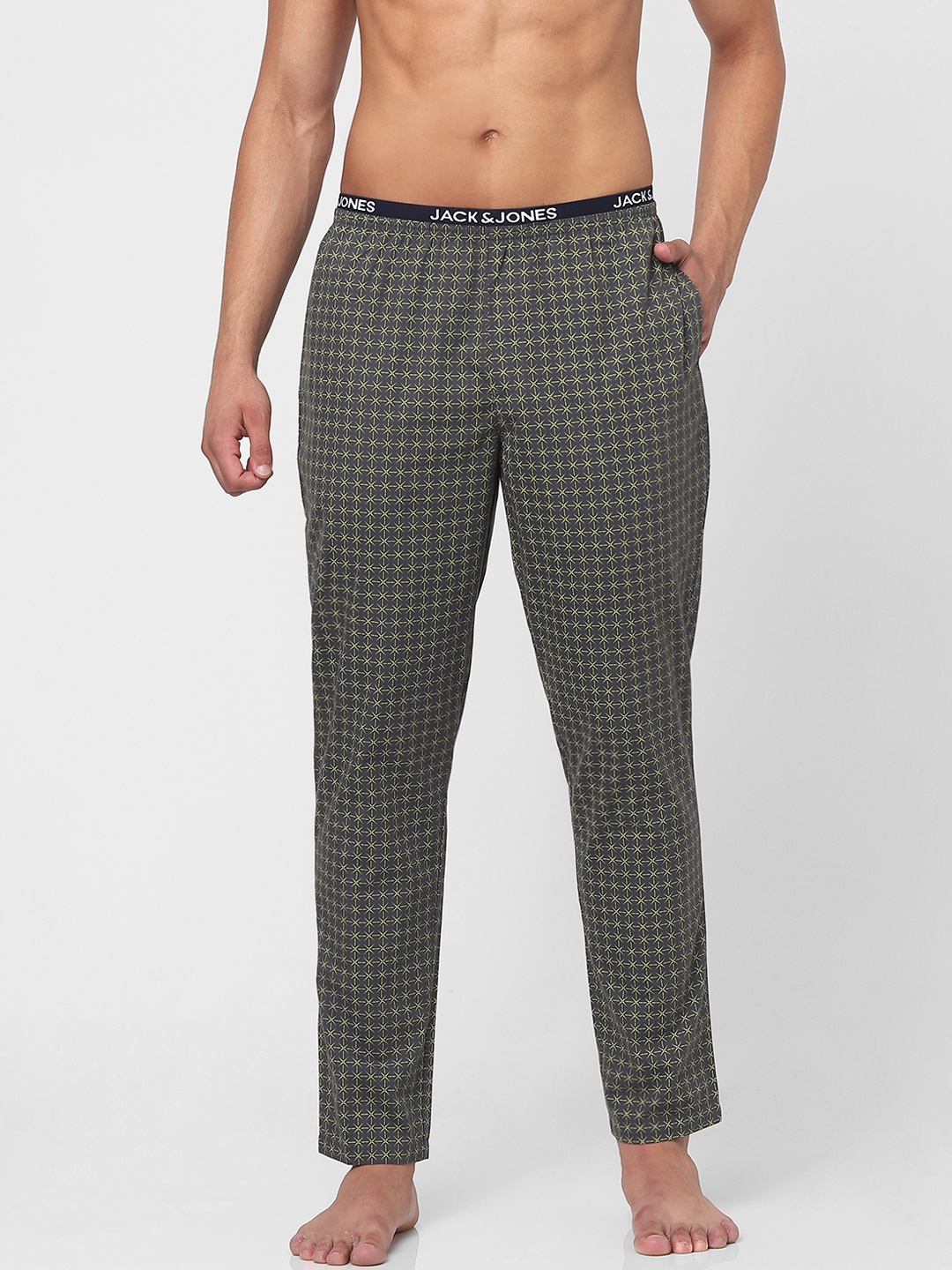 

Jack & Jones Men Black & Red Printed Lounge Pants