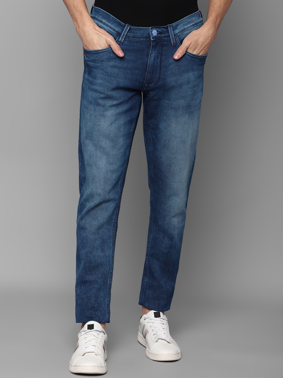 

Allen Solly Men Blue Slim Fit Heavy Fade Jeans