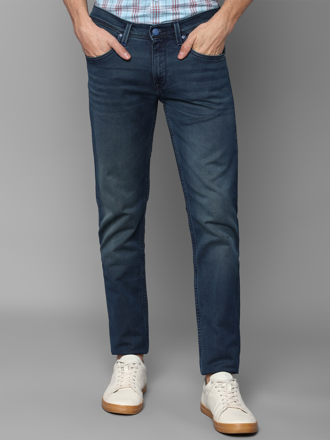 

Allen Solly Men Navy Blue Skinny Fit Light Fade Jeans