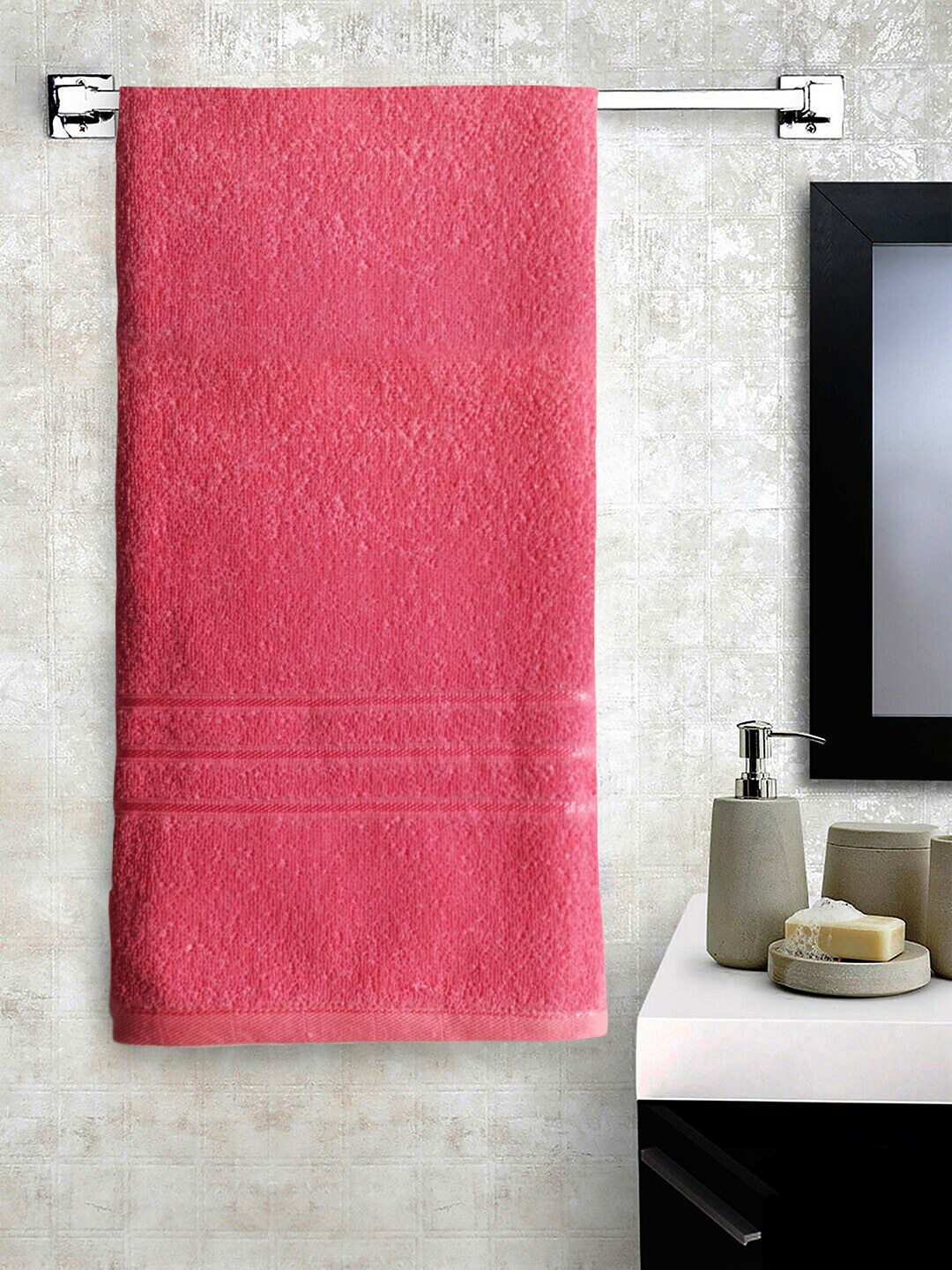 

Lushomes Pink Solid 400 GSM Cotton Bath Towels