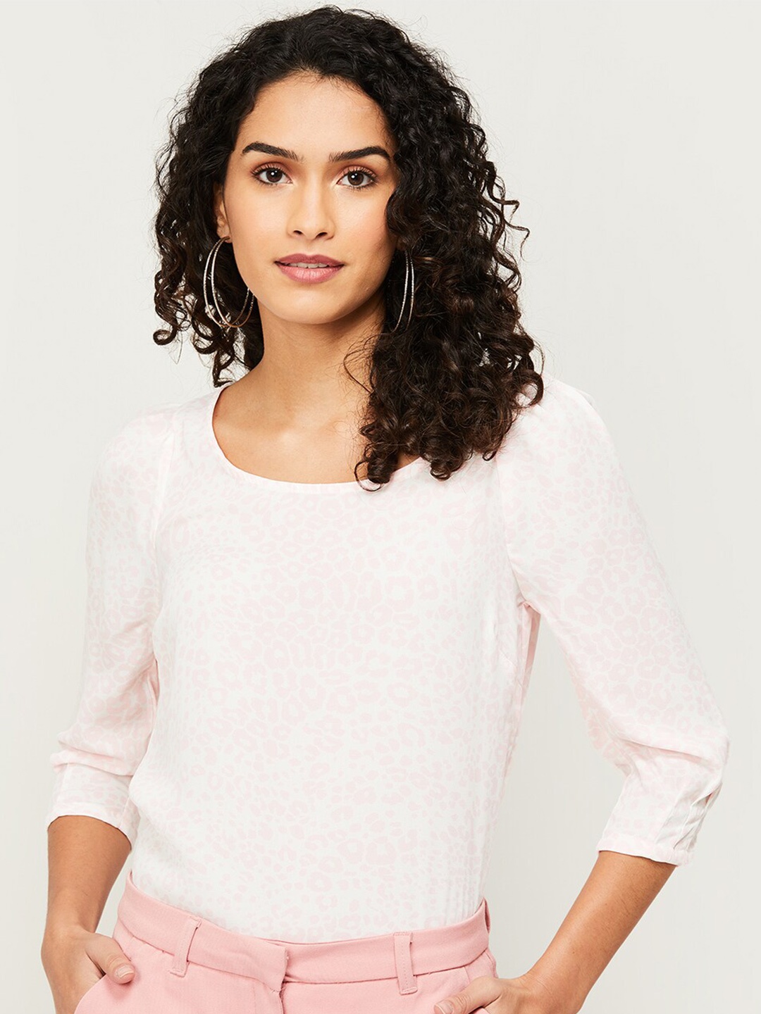 

CODE by Lifestyle Off White Printed Cotton Top