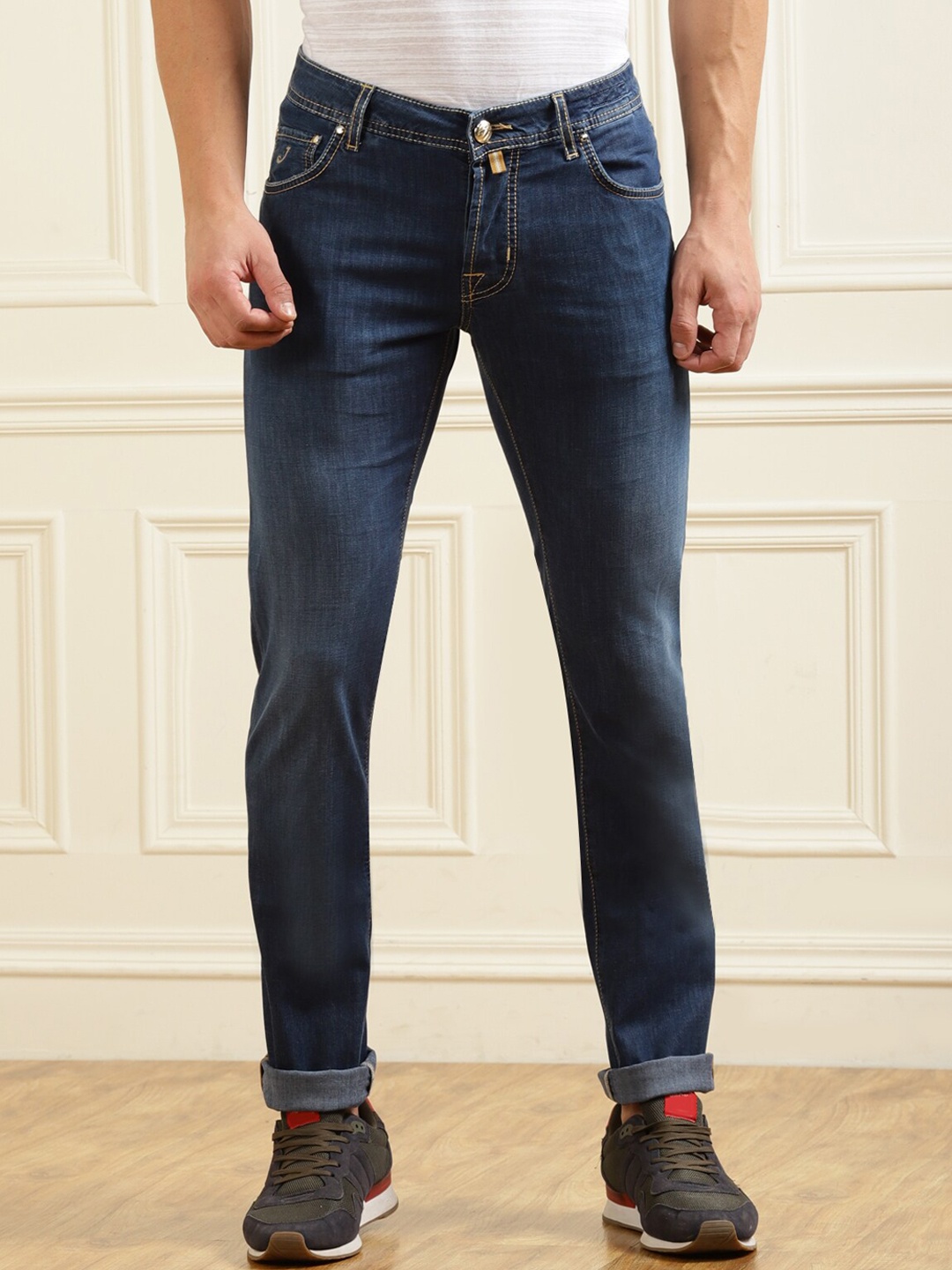 

Jacob Cohen Men Blue Slim Fit Stretchable Jeans