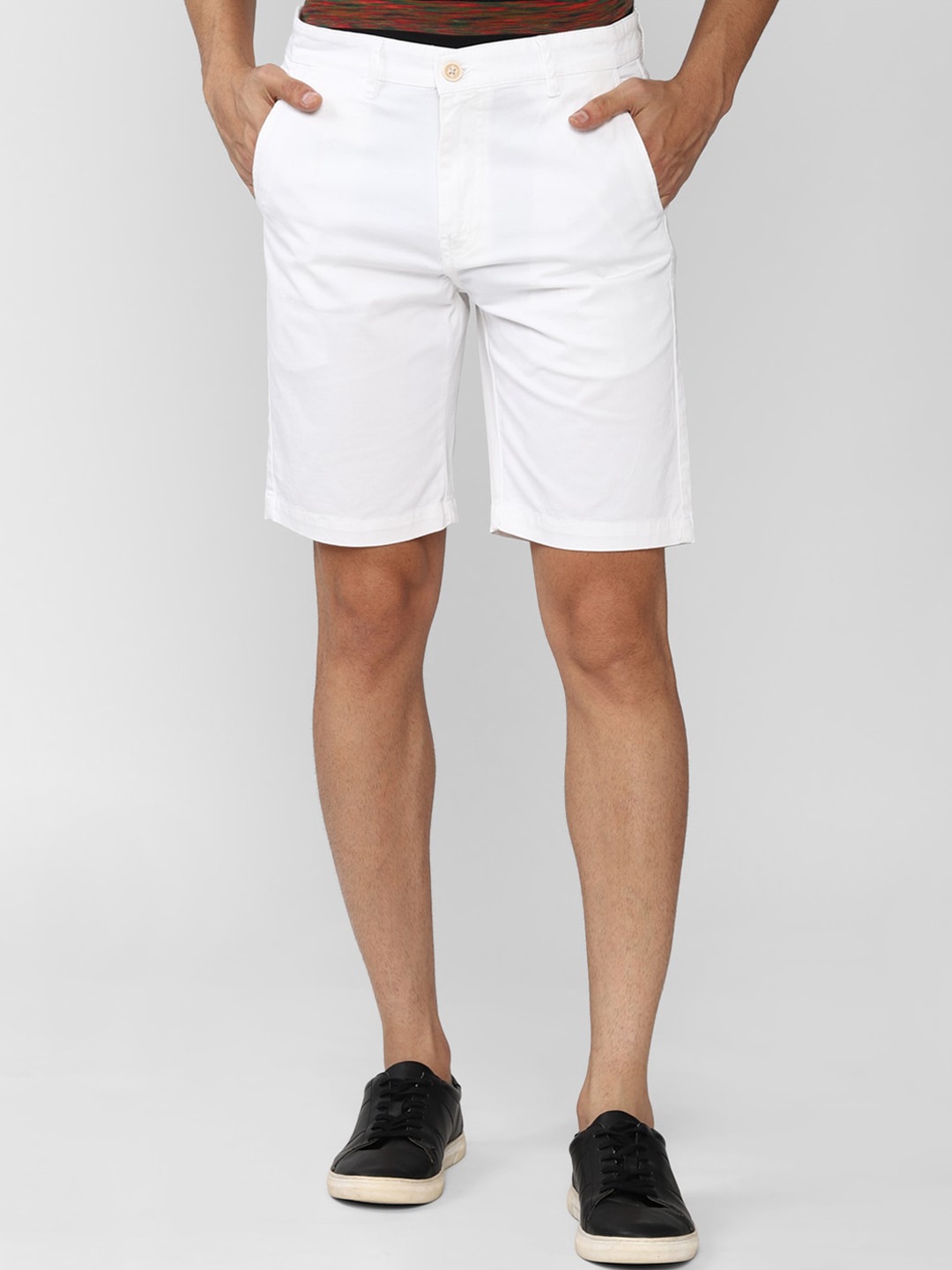 

Peter England Casuals Men White Chino Shorts