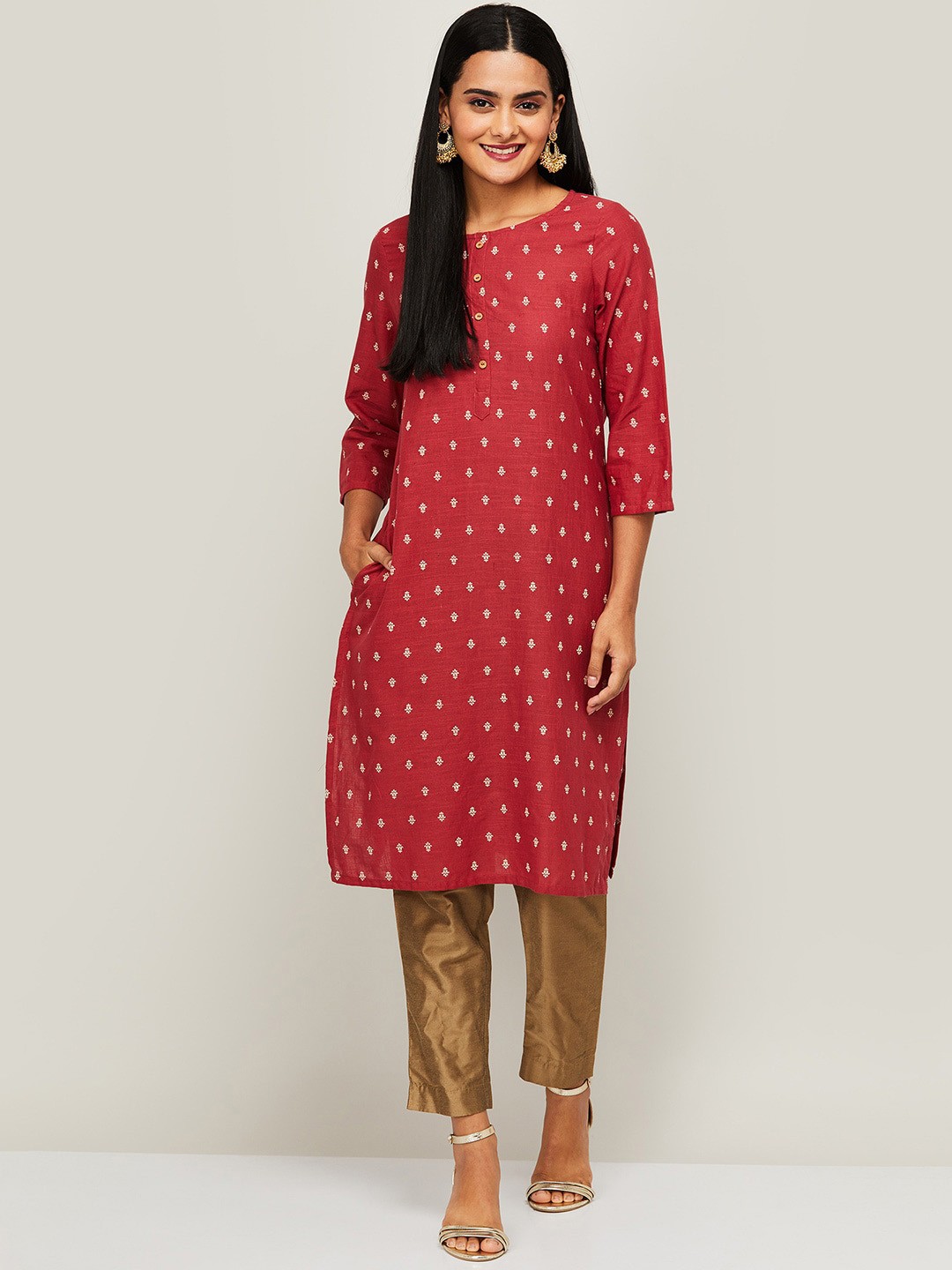 

Melange by Lifestyle Women Red & White Ethnic Motifs Printed Kurta