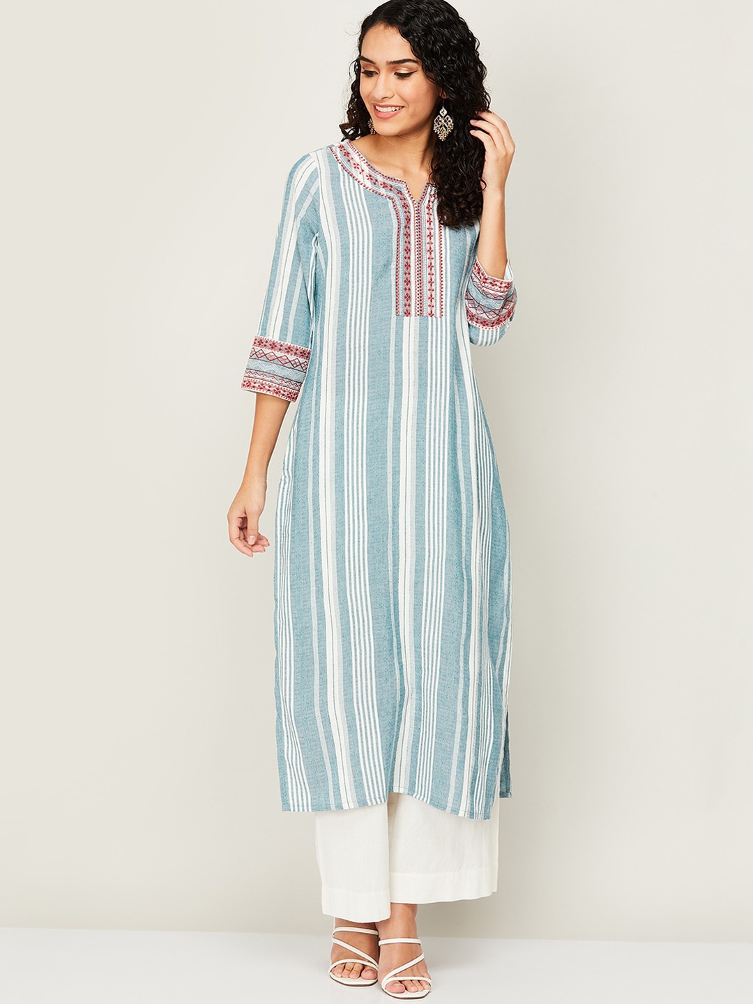 

Melange by Lifestyle Women Grey & White Striped Thread Work Kurta