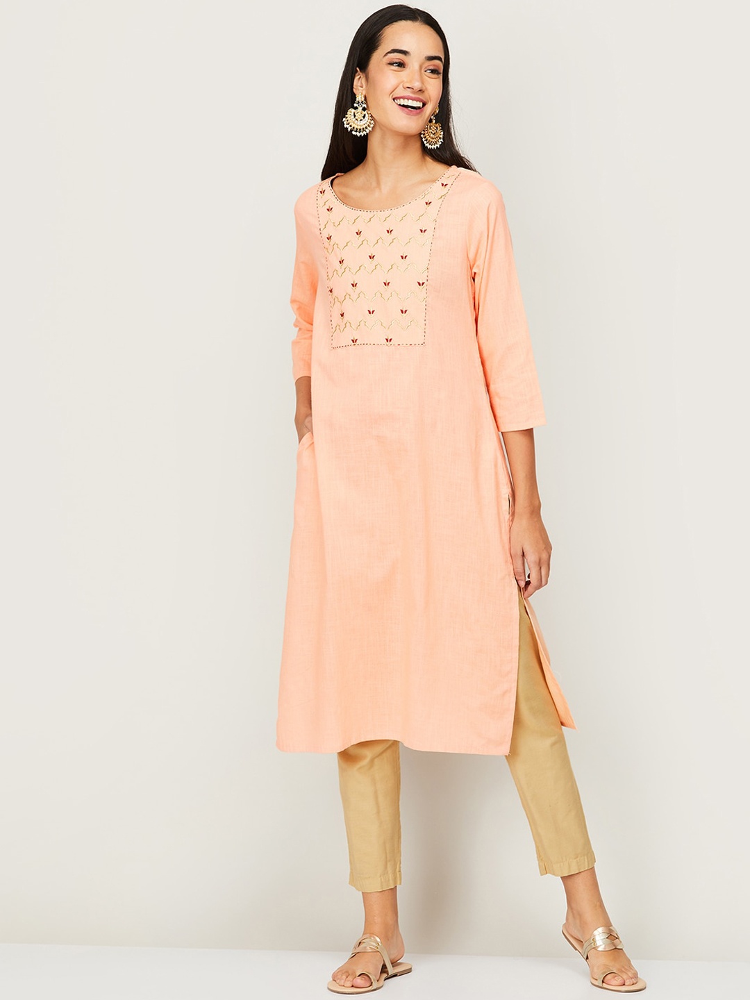 

Melange by Lifestyle Women Peach-Coloured Ethnic Motifs Embroidered Thread Work Kurta