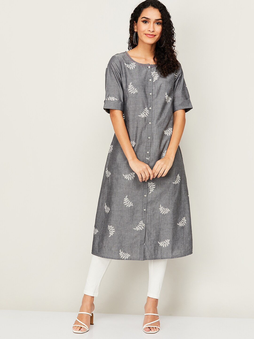 

Colour Me by Melange Grey & White Printed Kurta