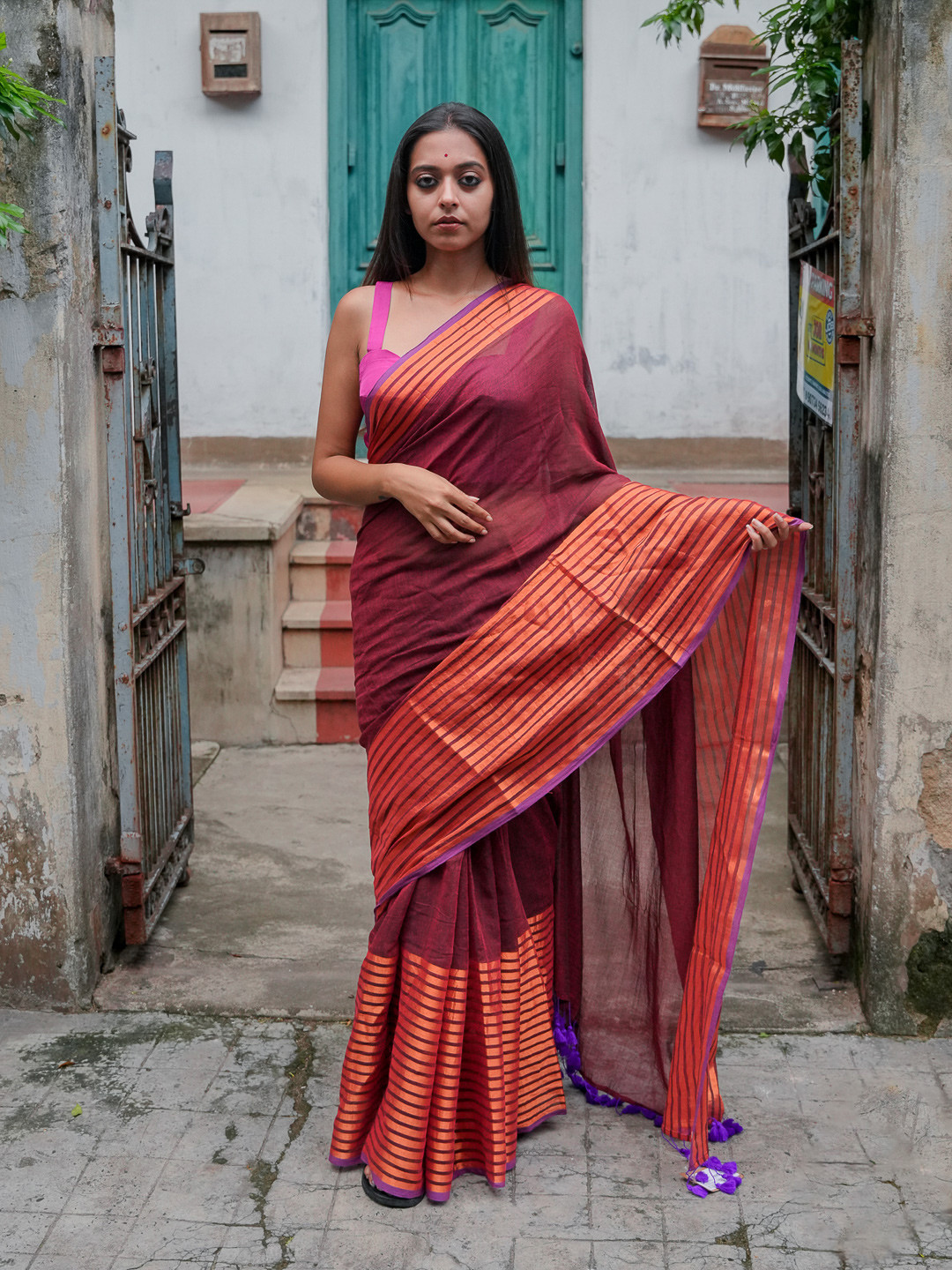 

Suta Red & Purple Striped Saree