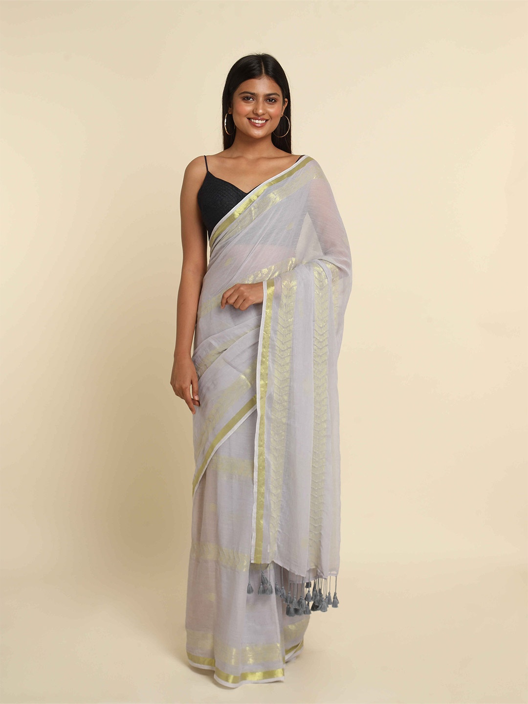 

Suta Grey & Gold-Toned Woven Design Zari Saree