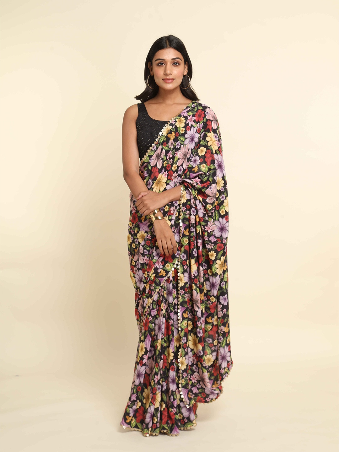 

Suta Black & Purple Floral Printed Saree