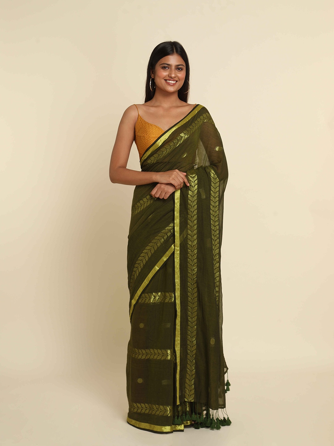 

Suta Olive Green & Gold-Toned Woven Design Saree