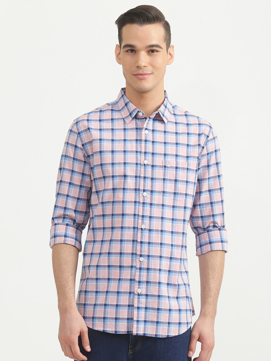

United Colors of Benetton Men Pink Slim Fit Checked Casual Shirt