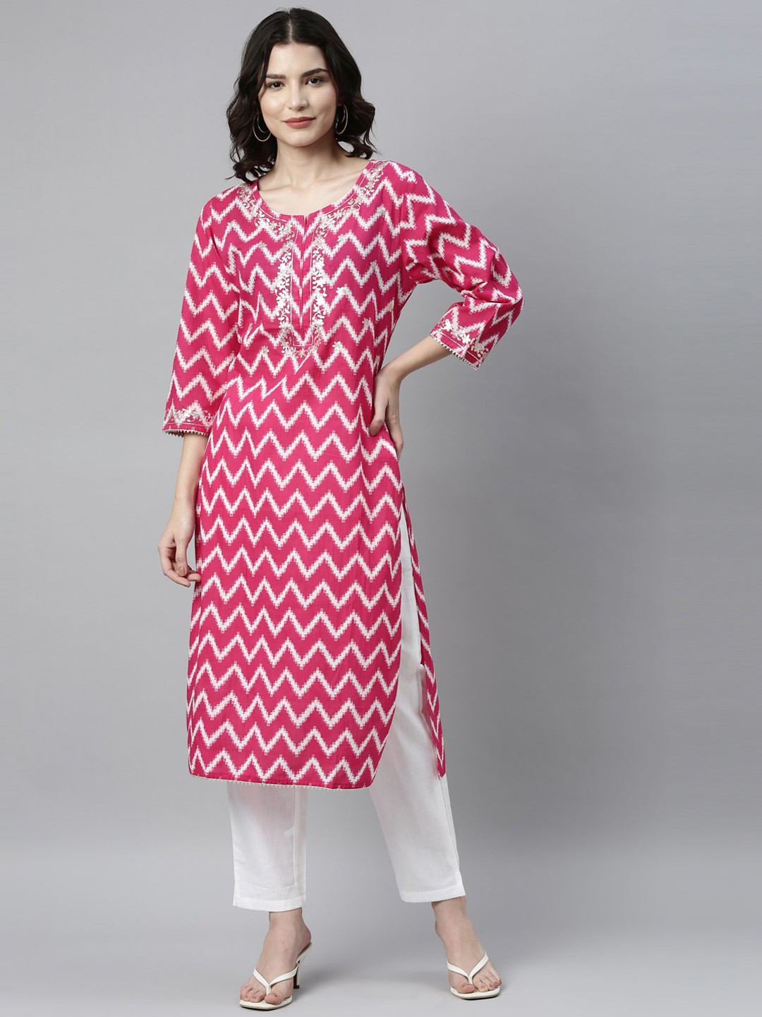 

Neerus Women Magenta Printed Kurta with Trousers
