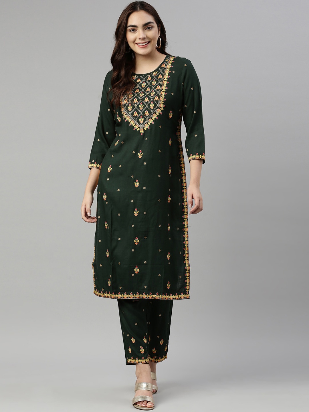 

Neerus Women Green Floral Embroidered Kurti with Trousers