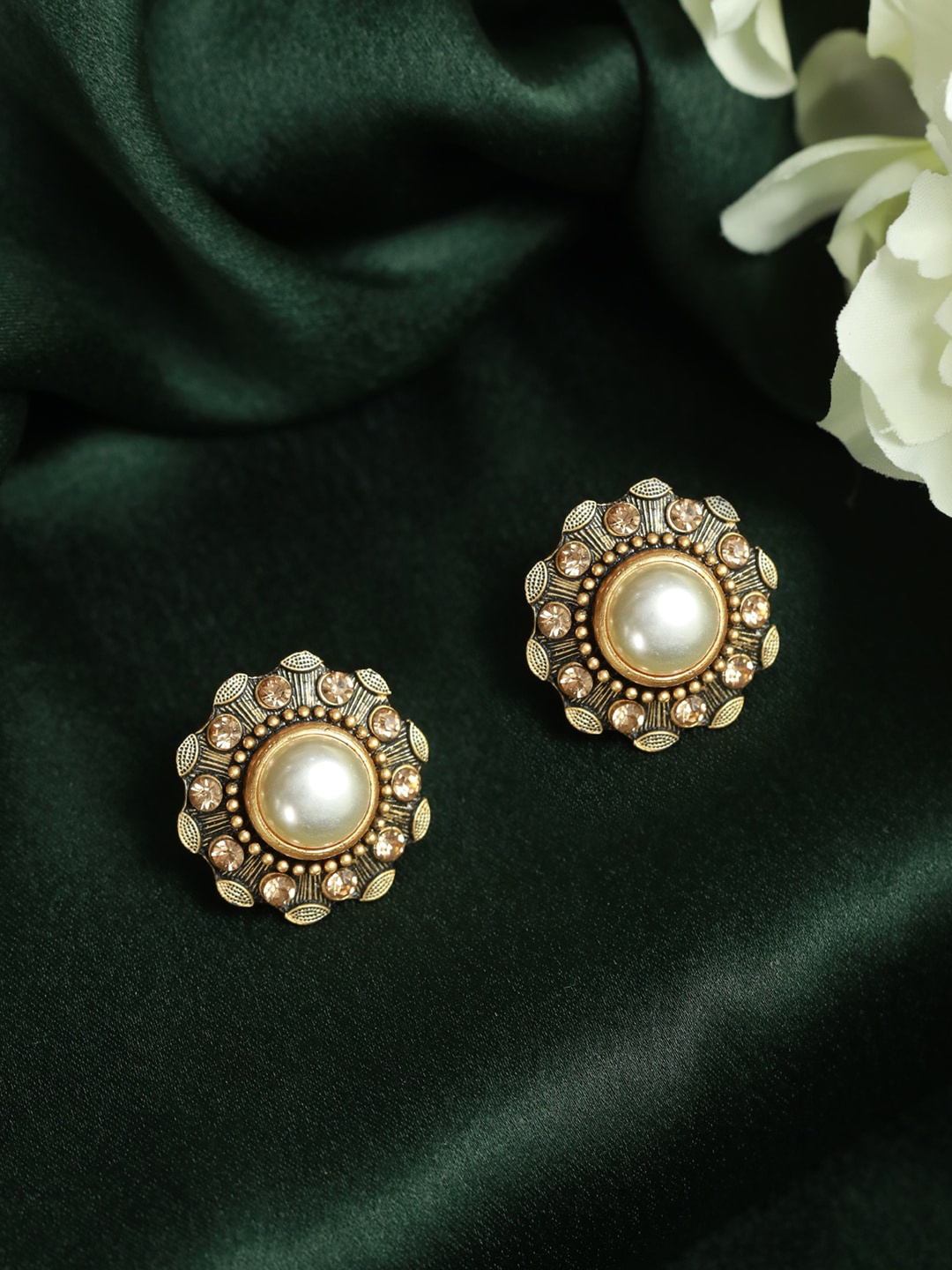 

Priyaasi Gold-Plated Contemporary Studs Earrings
