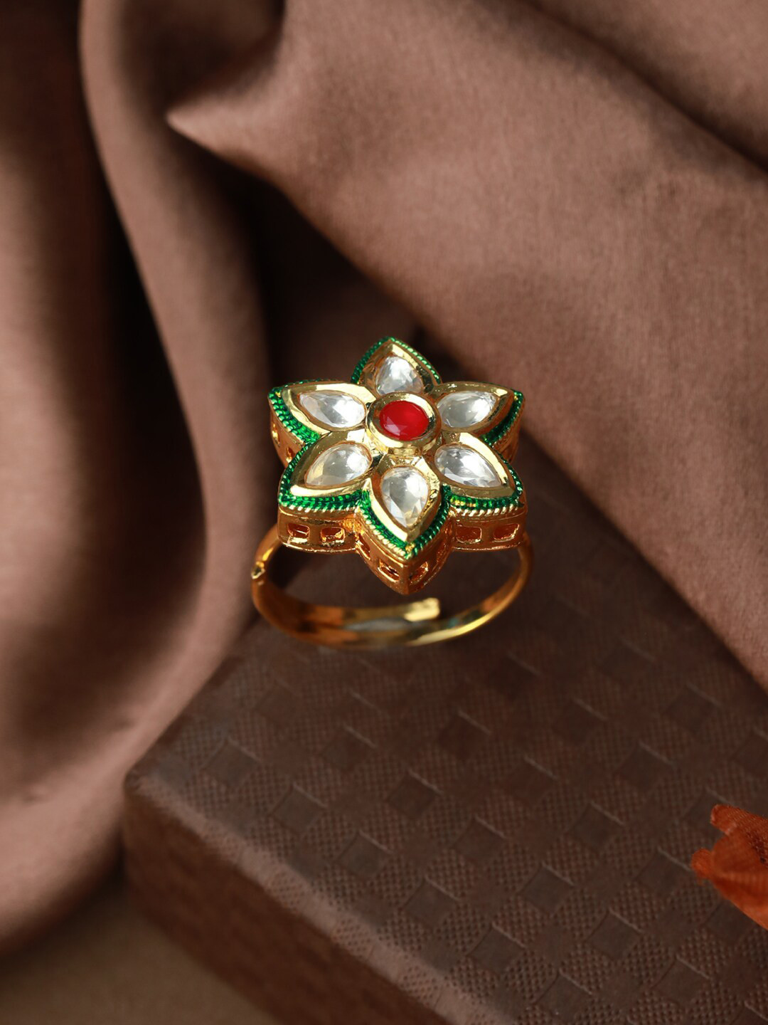 

Priyaasi Women Gold Plated Red & White Kundan Studded Flower Finger Rings