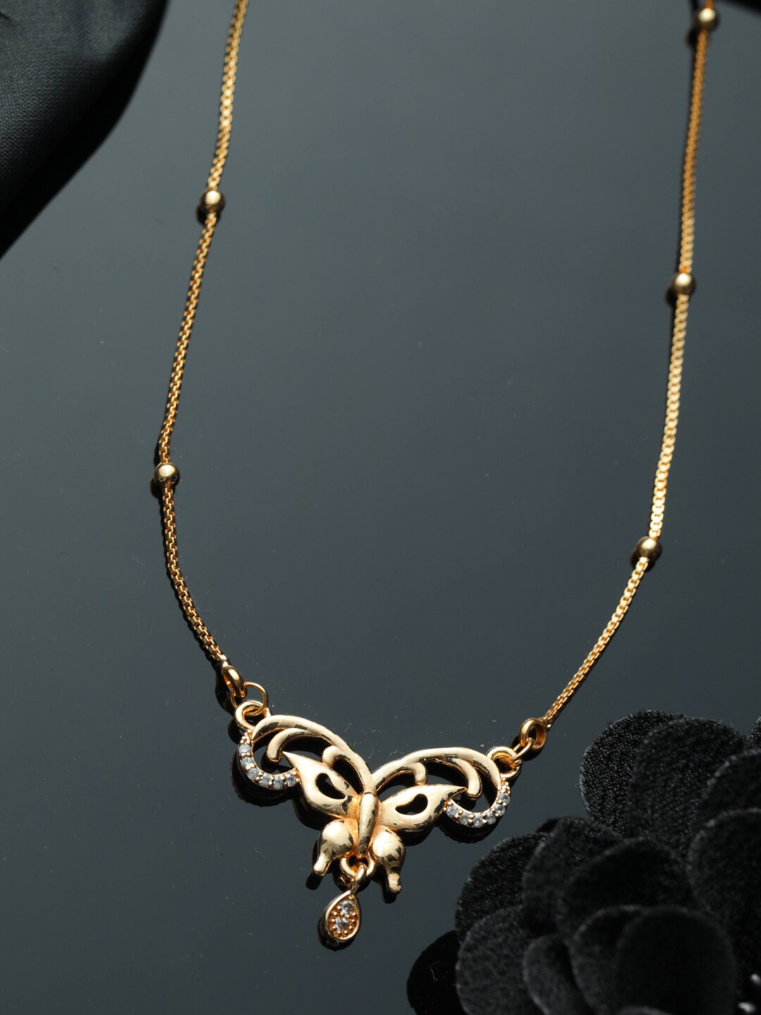 

Priyaasi Rose Gold & White Brass Rose Gold-Plated Necklace