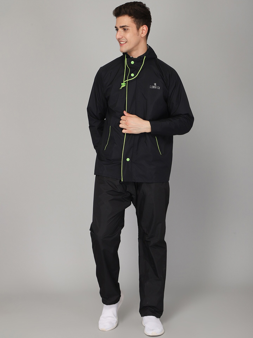

THE CLOWNFISH Arthur Men Black Solid Waterproof Hooded Rain Coat