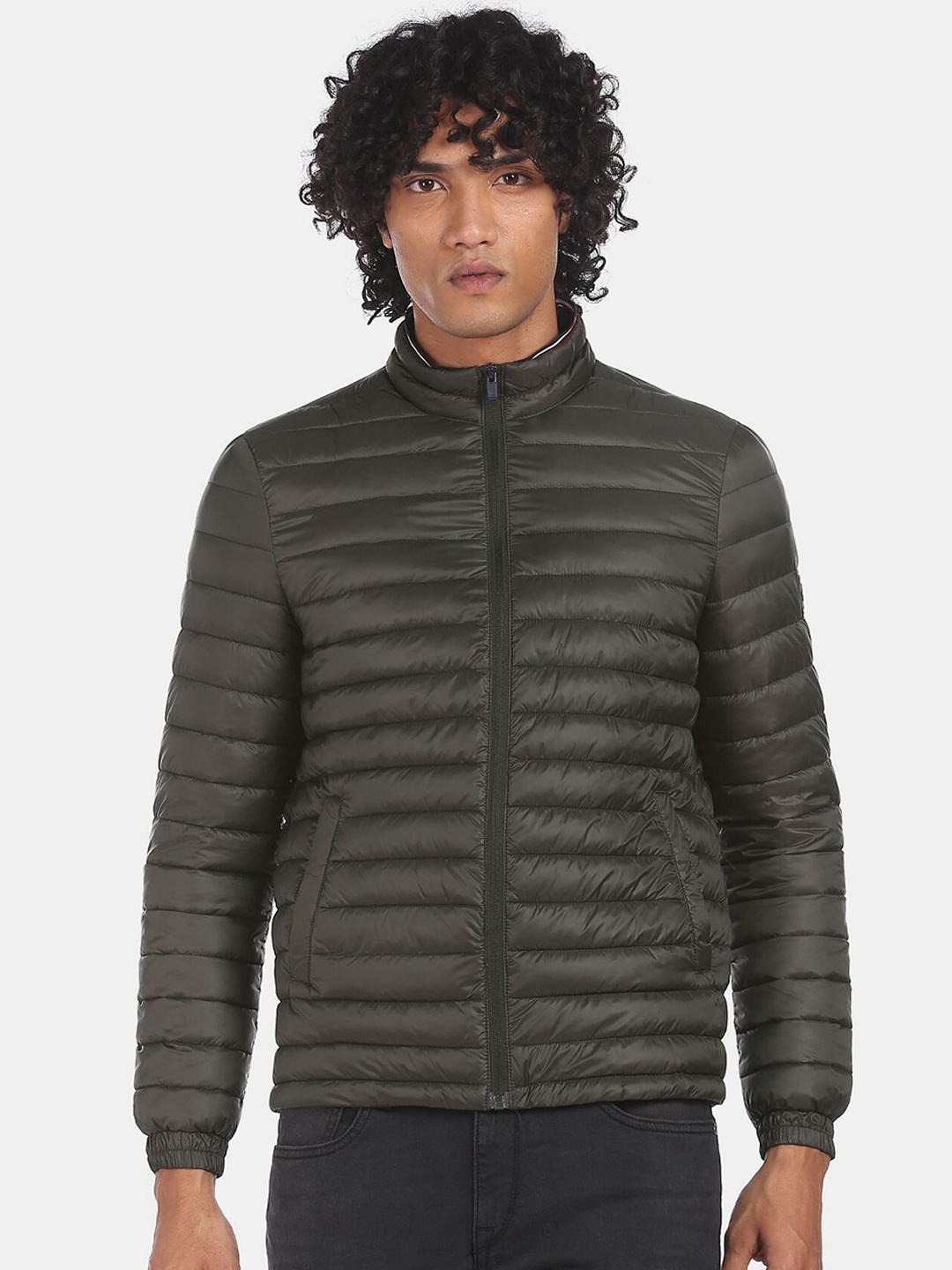 

Arrow Sport Men Green Self Design Quilted Jacket