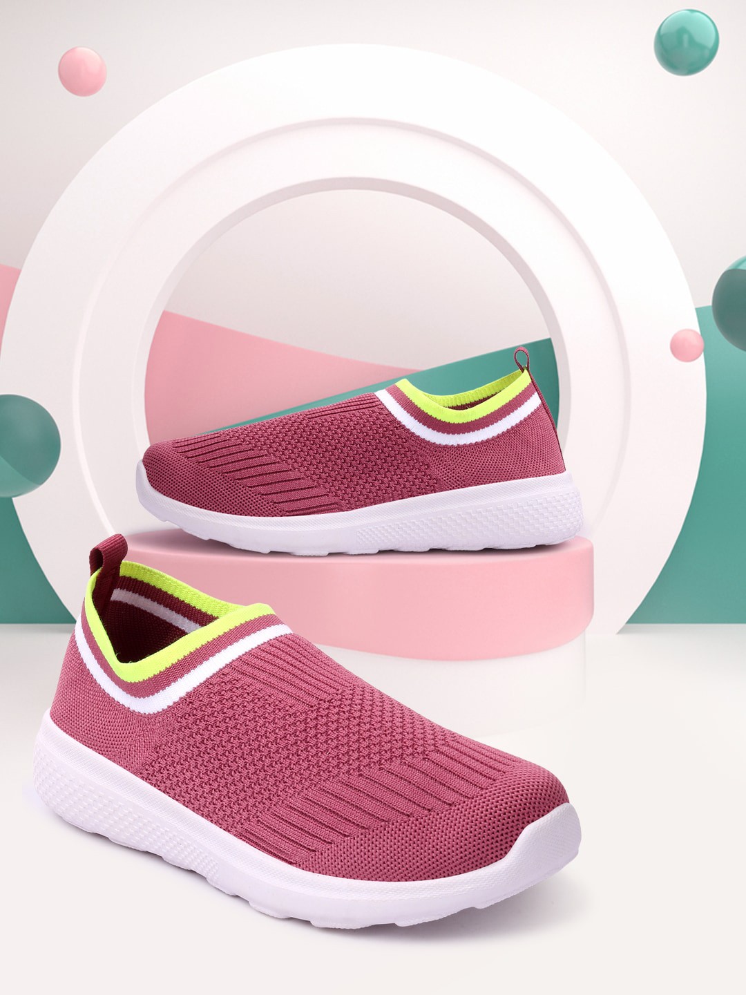 

Mast & Harbour Women Pink Woven Design Slip-On Sneakers