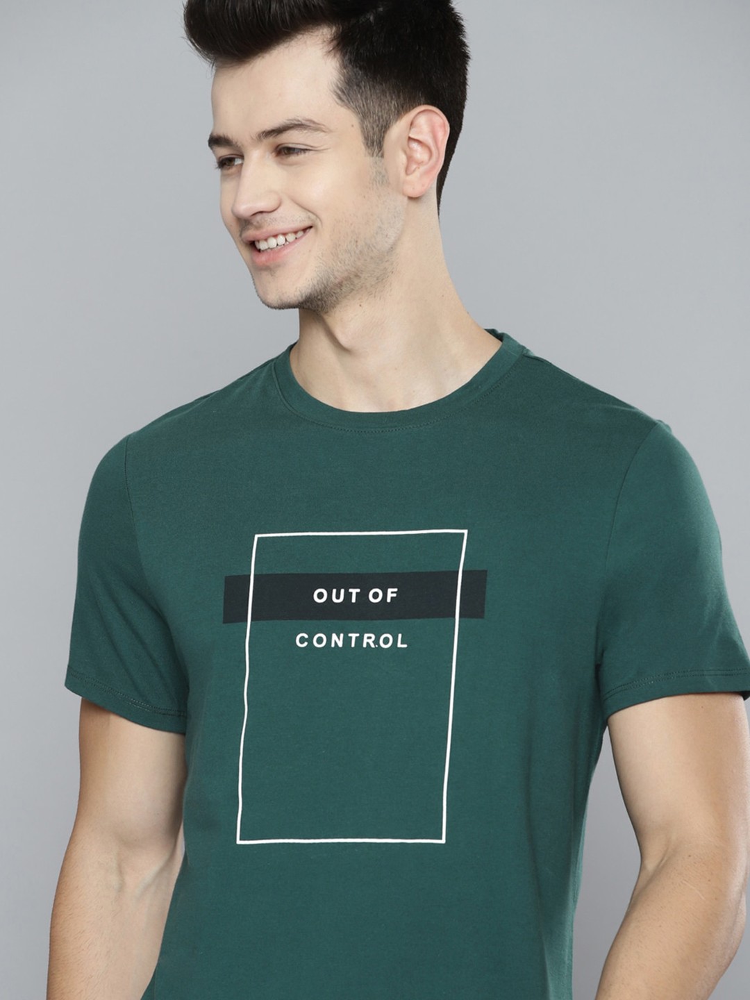 

Mast & Harbour Men Green Typography Printed T-shirt