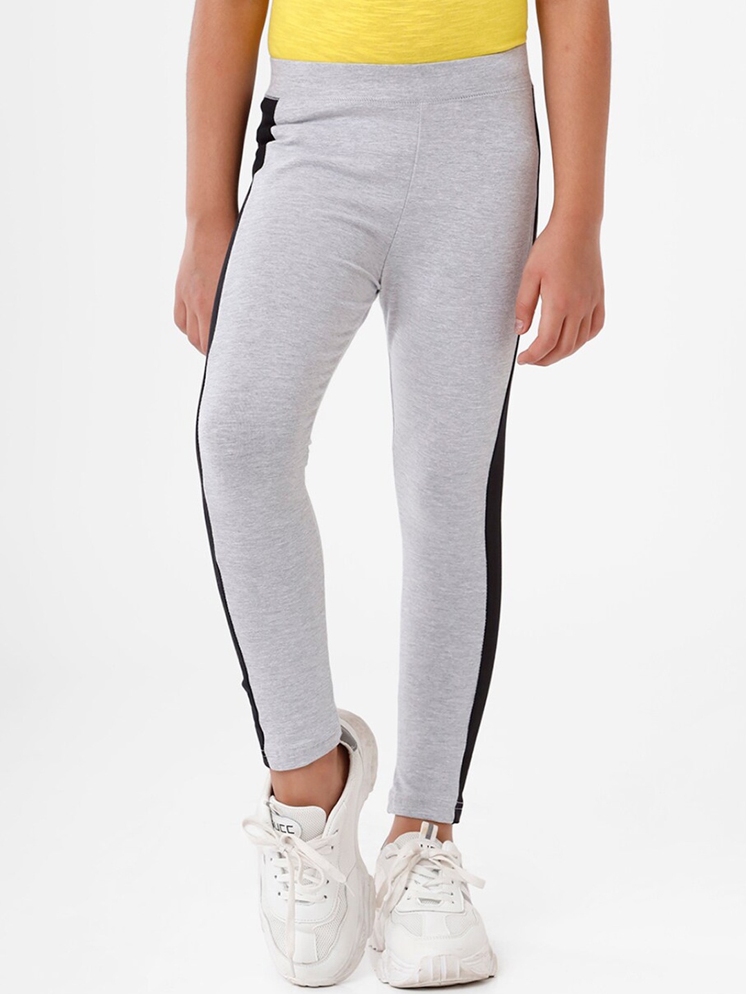 

De Moza Girls Grey & Black Printed Ankle-Length Leggings