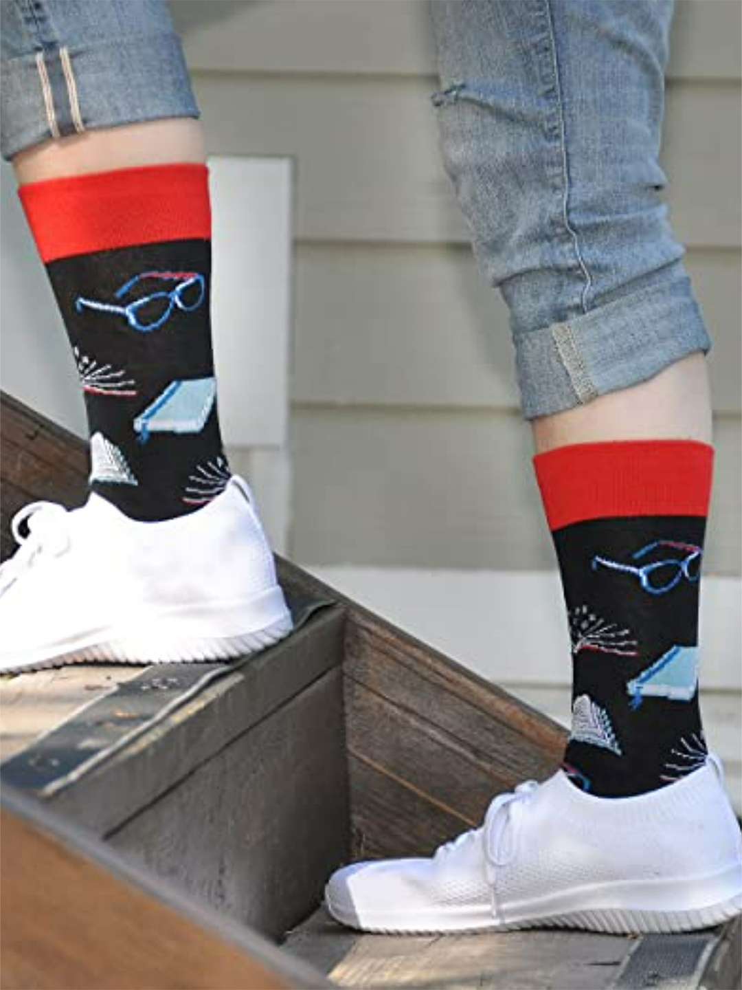 

EL REGALO Kids Black & Red Patterned Calf Length Socks