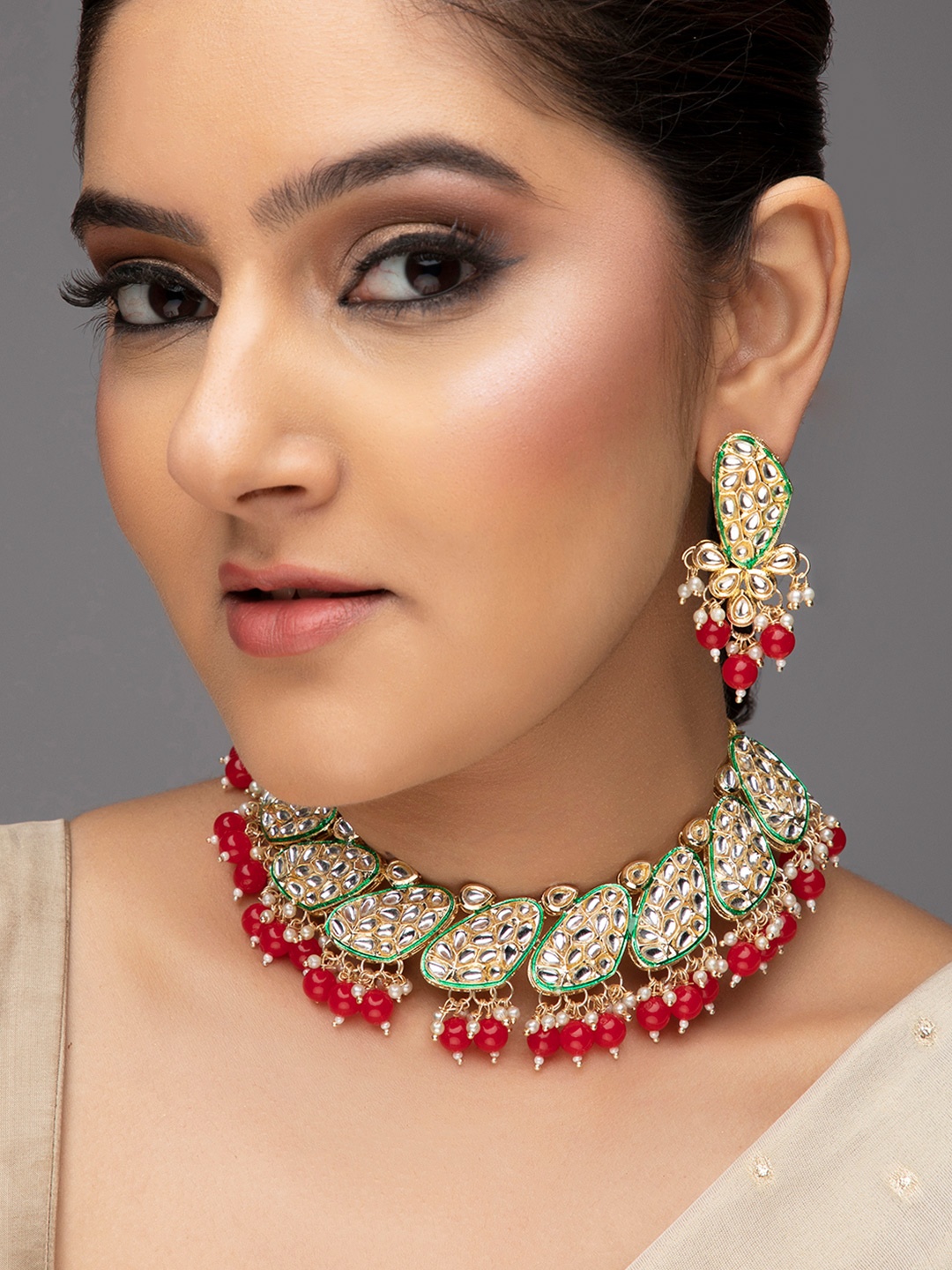 

Anouk Women Maroon & Gold-Toned & Plated Kundan Necklace Set