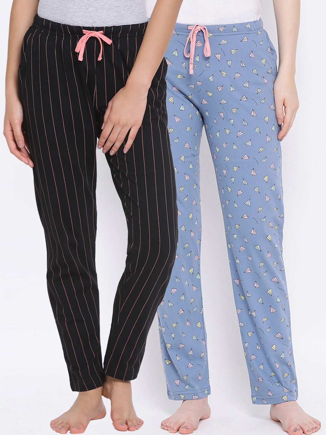 

Kanvin Women Black & Blue Pack Of 2 Printed Pure Cotton Lounge Pants