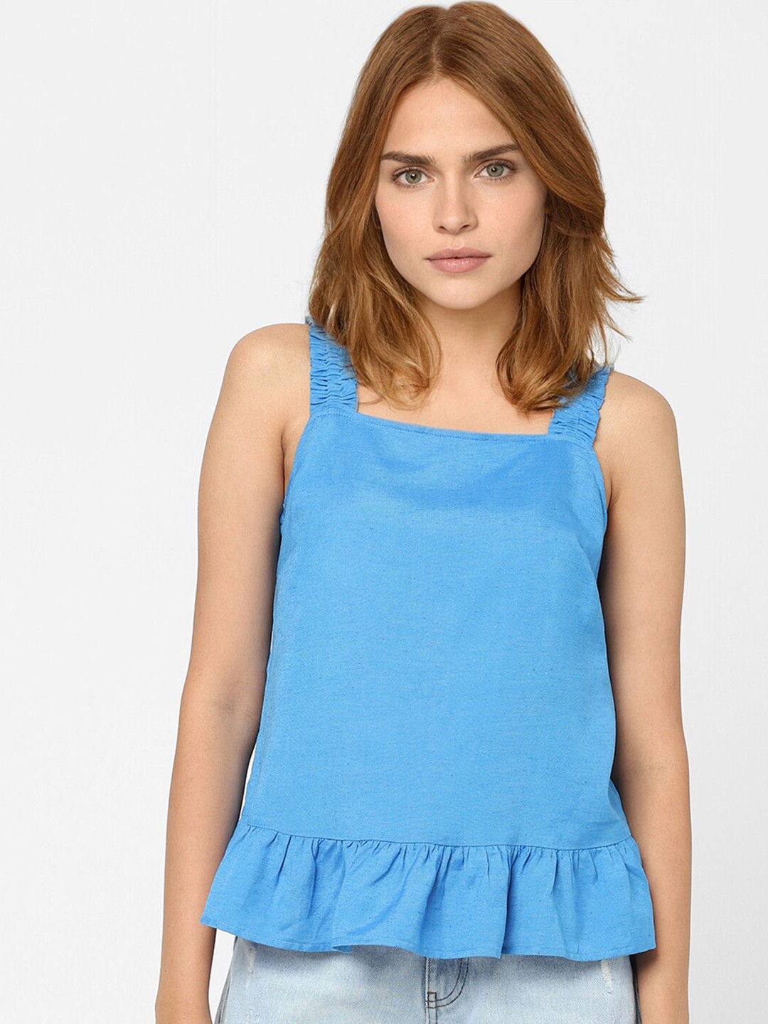 

Vero Moda Blue Solid Top