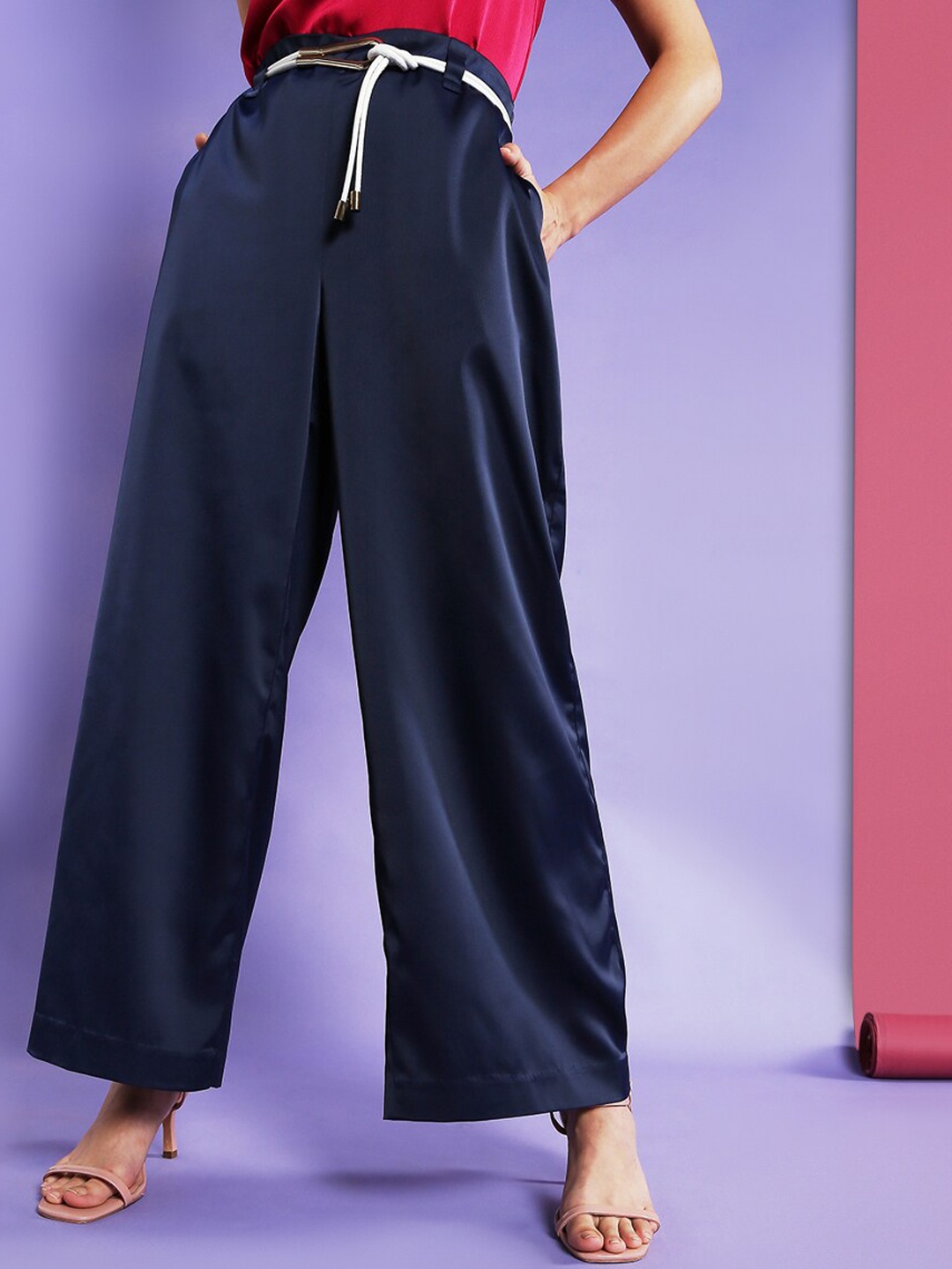 

Vero Moda Marquee Collection Women Blue Flared High-Rise Trousers