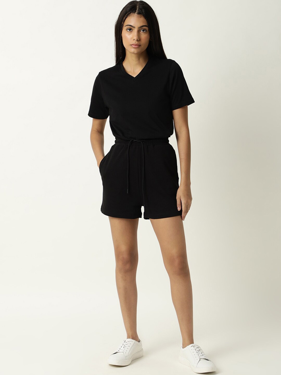 

ARTICALE Women Black Solid Shorts