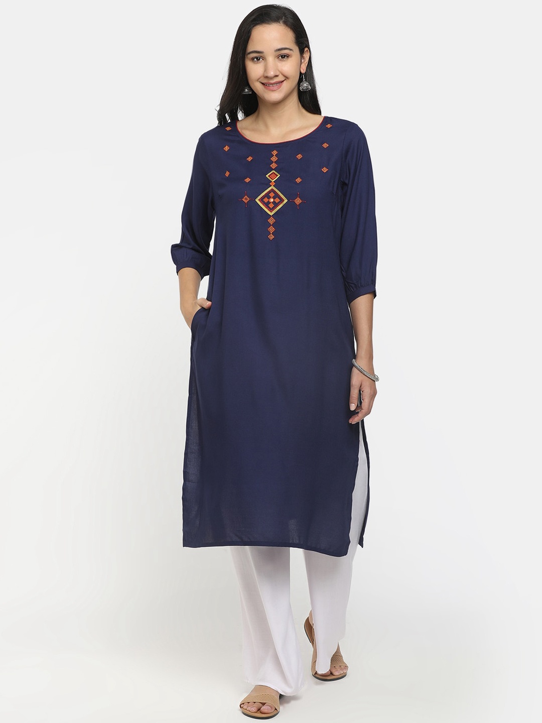 

V-Mart Women Navy Blue Yoke Design Flared Sleeves Thread Work Kurta