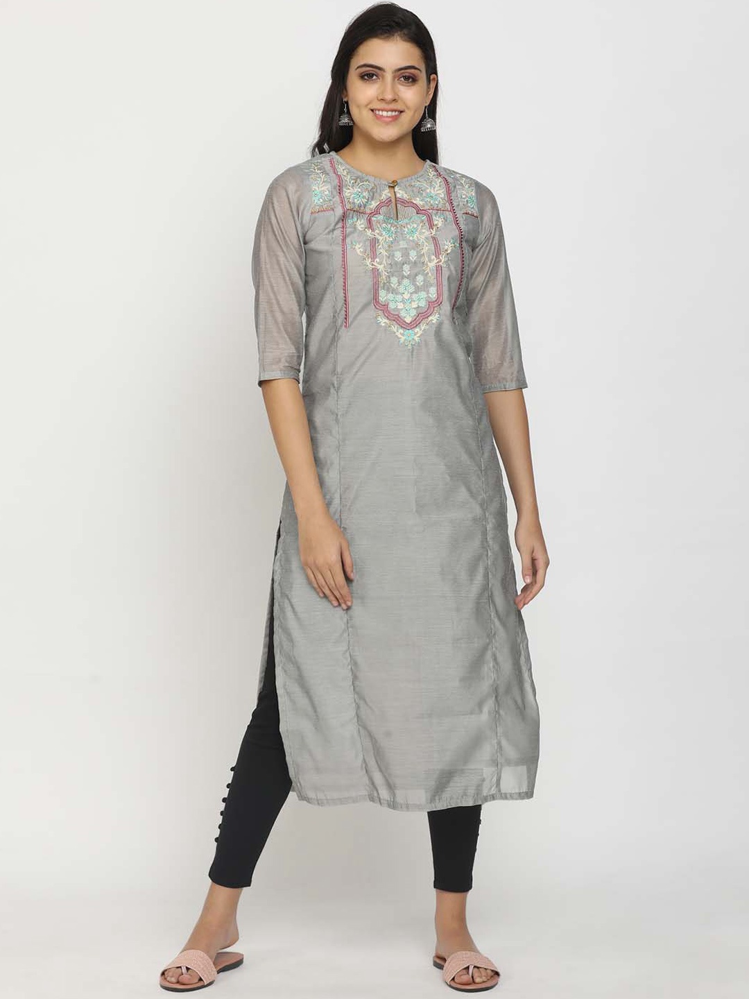 

V-Mart Women Grey Yoke Design Keyhole Neck Thread Work Kurta