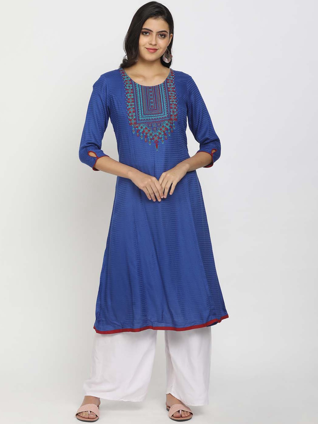 

V-Mart Women Blue & Red Geometric Embroidered Thread Work Kurta