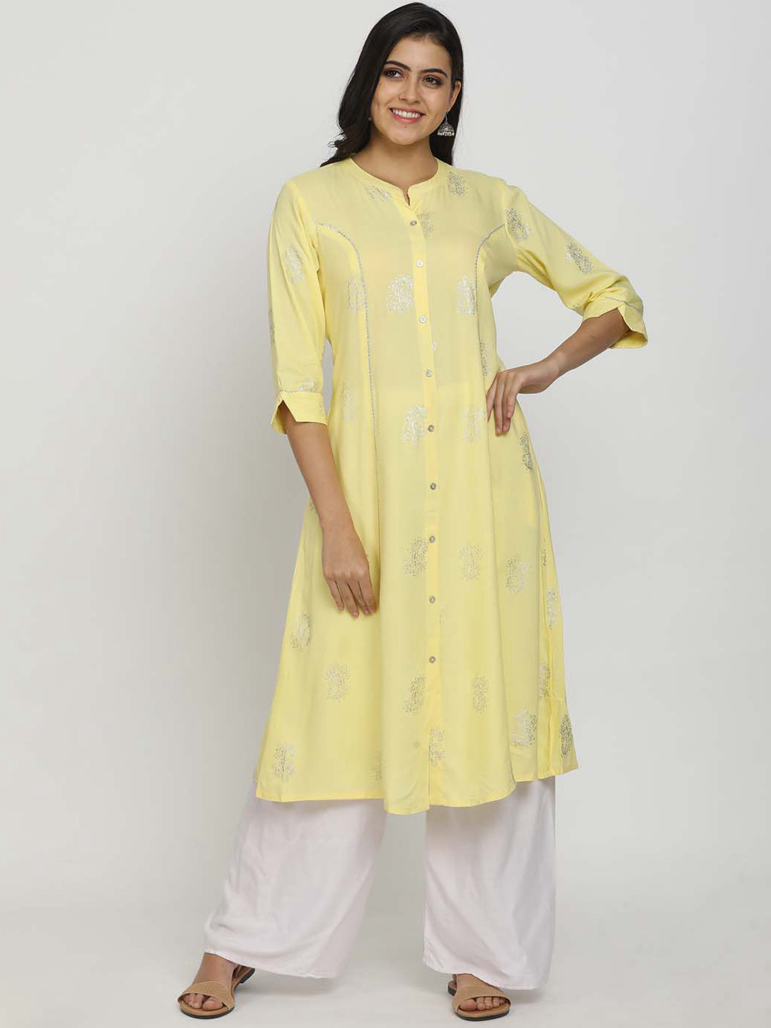 

V-Mart Women Yellow Floral Printed Kurta