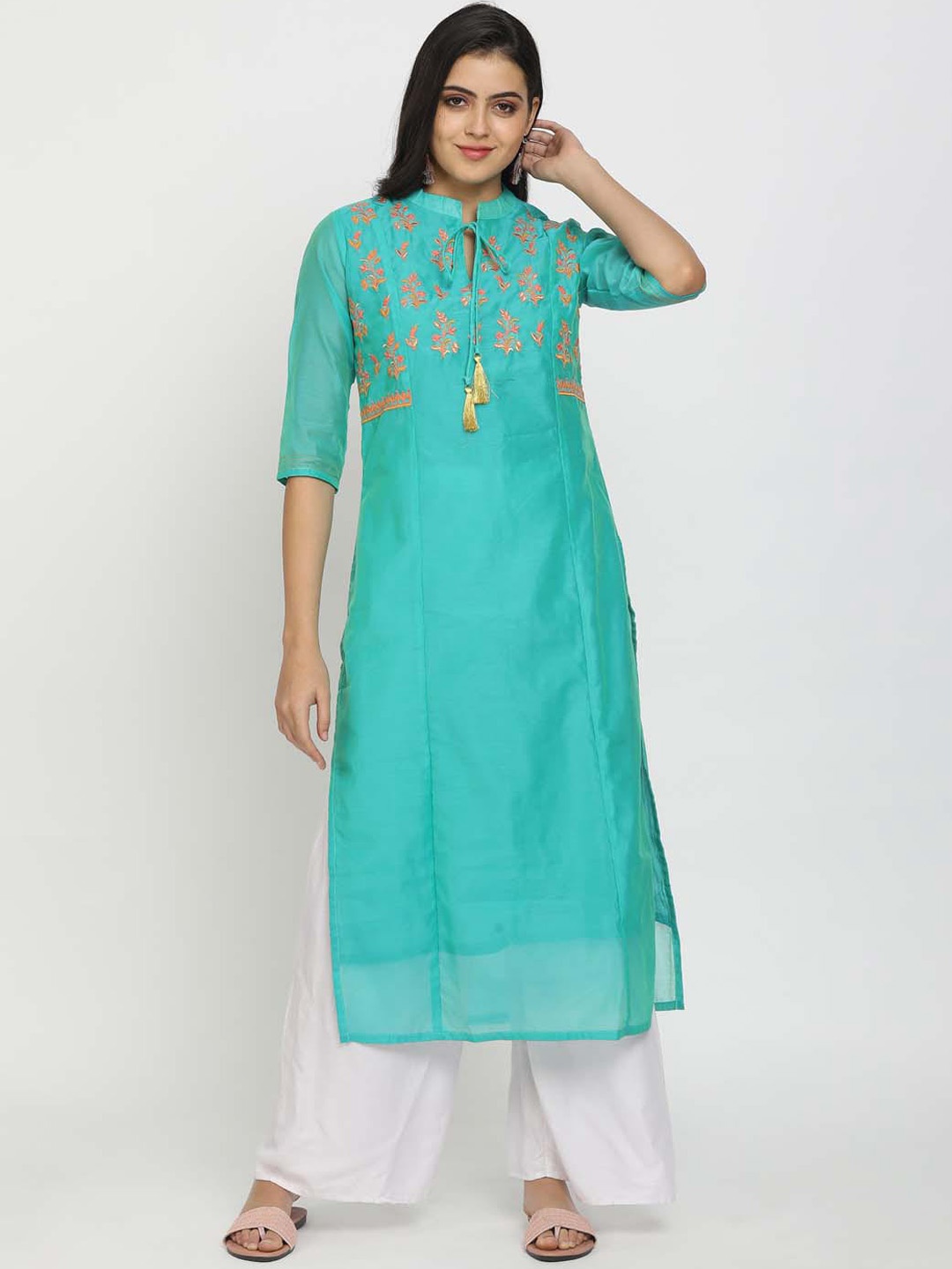 

V-Mart Women Sea Green Ethnic Motifs Yoke Design Thread Work Cotton A-line Kurta