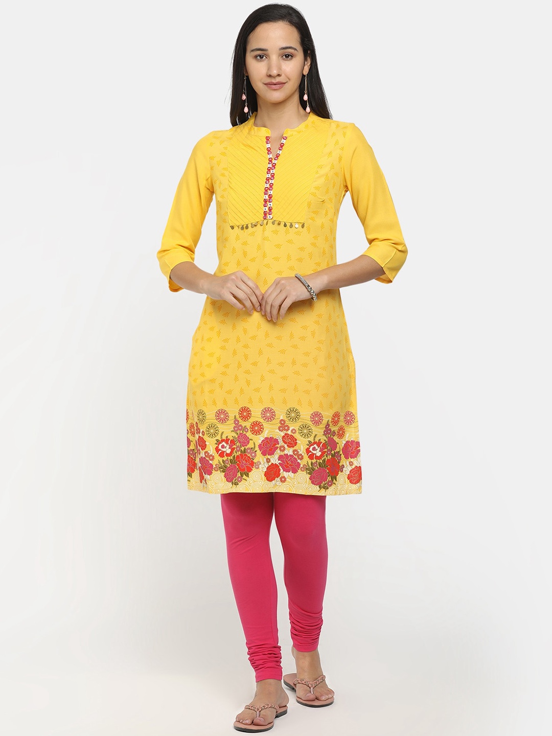 

V-Mart Women Yellow Floral Printed Kurta