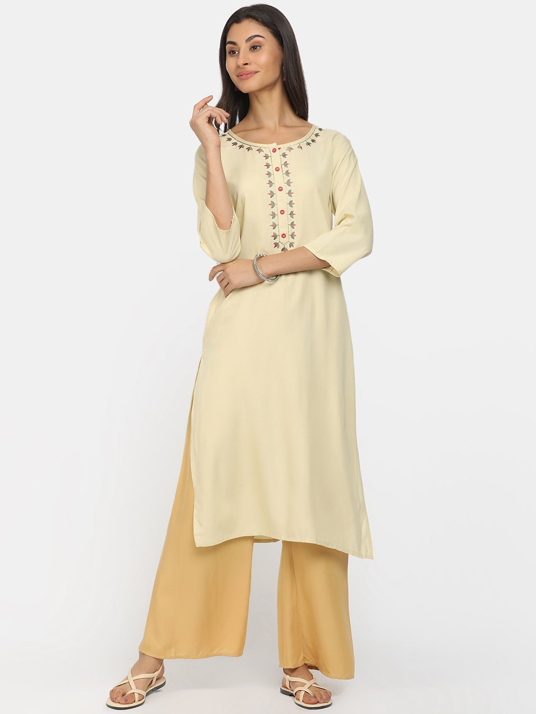 

V-Mart Women Cream-Coloured Thread Work Kurta