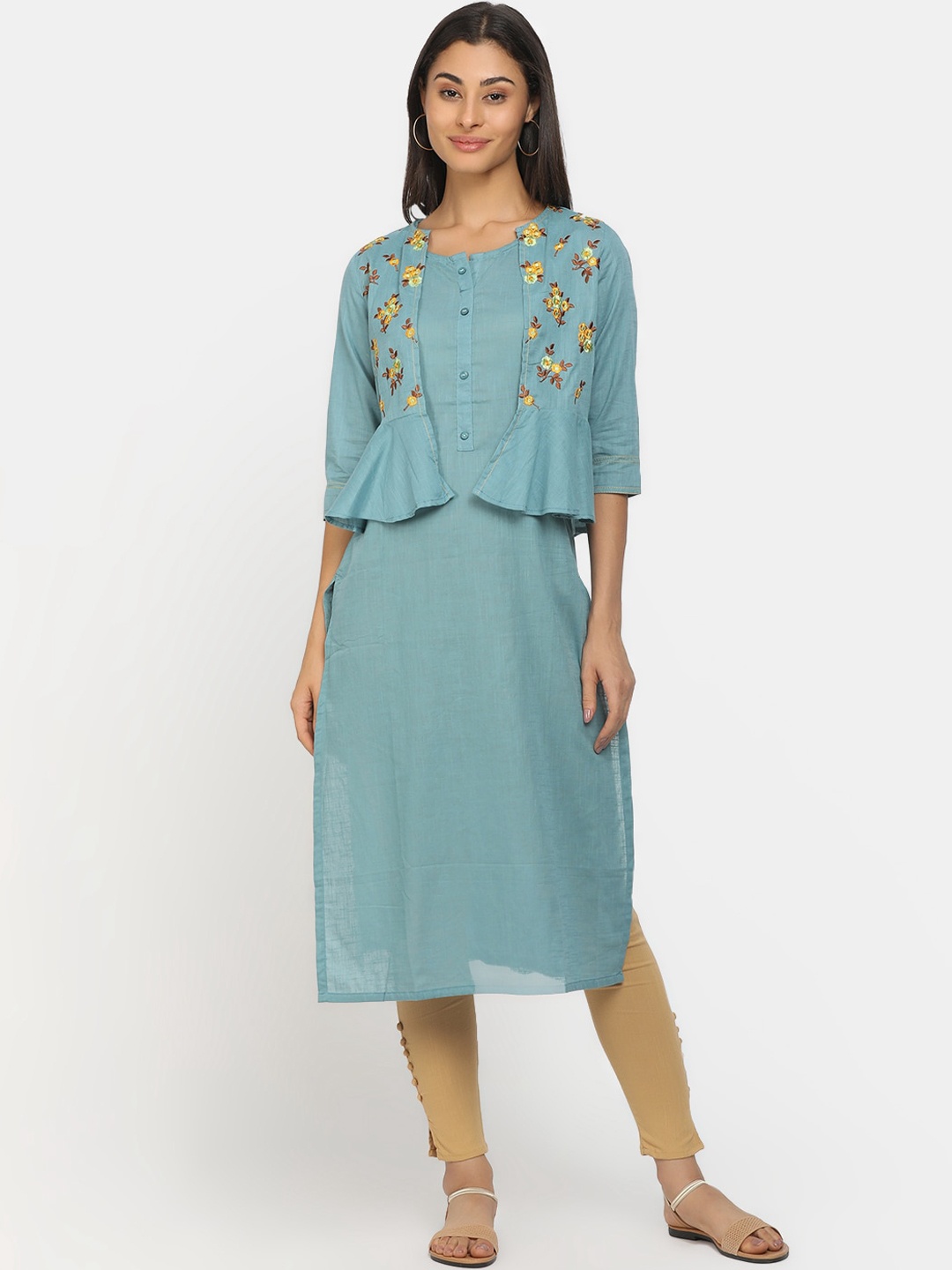 

V-Mart Women Blue Flared Sleeves Thread Work Kurta