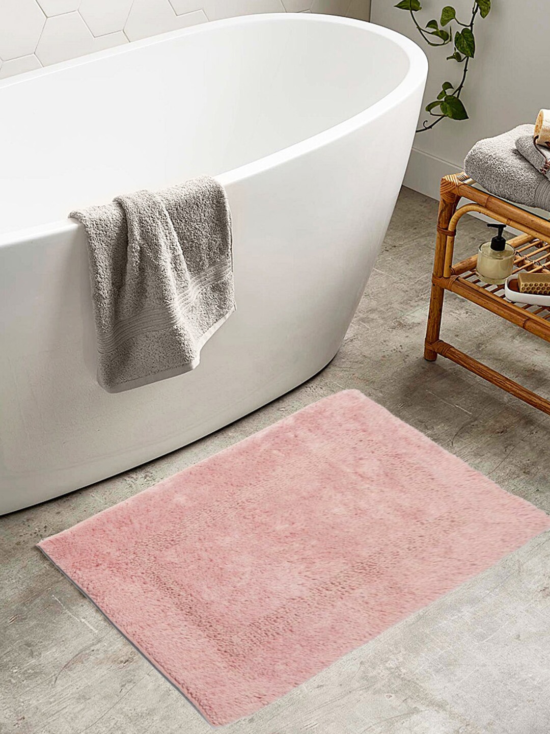 

AMOUVE Unisex Pink Solid Pure Organic Cotton Bath Rugs