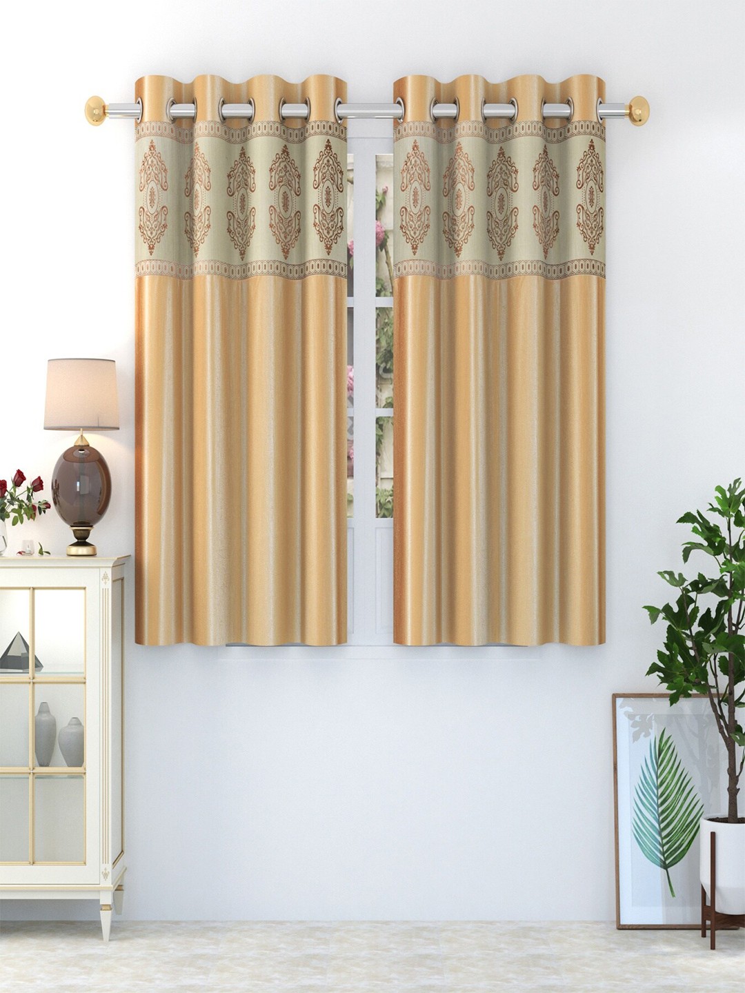 

Homefab India Beige & Cream-Coloured Set of 2 Window Curtain